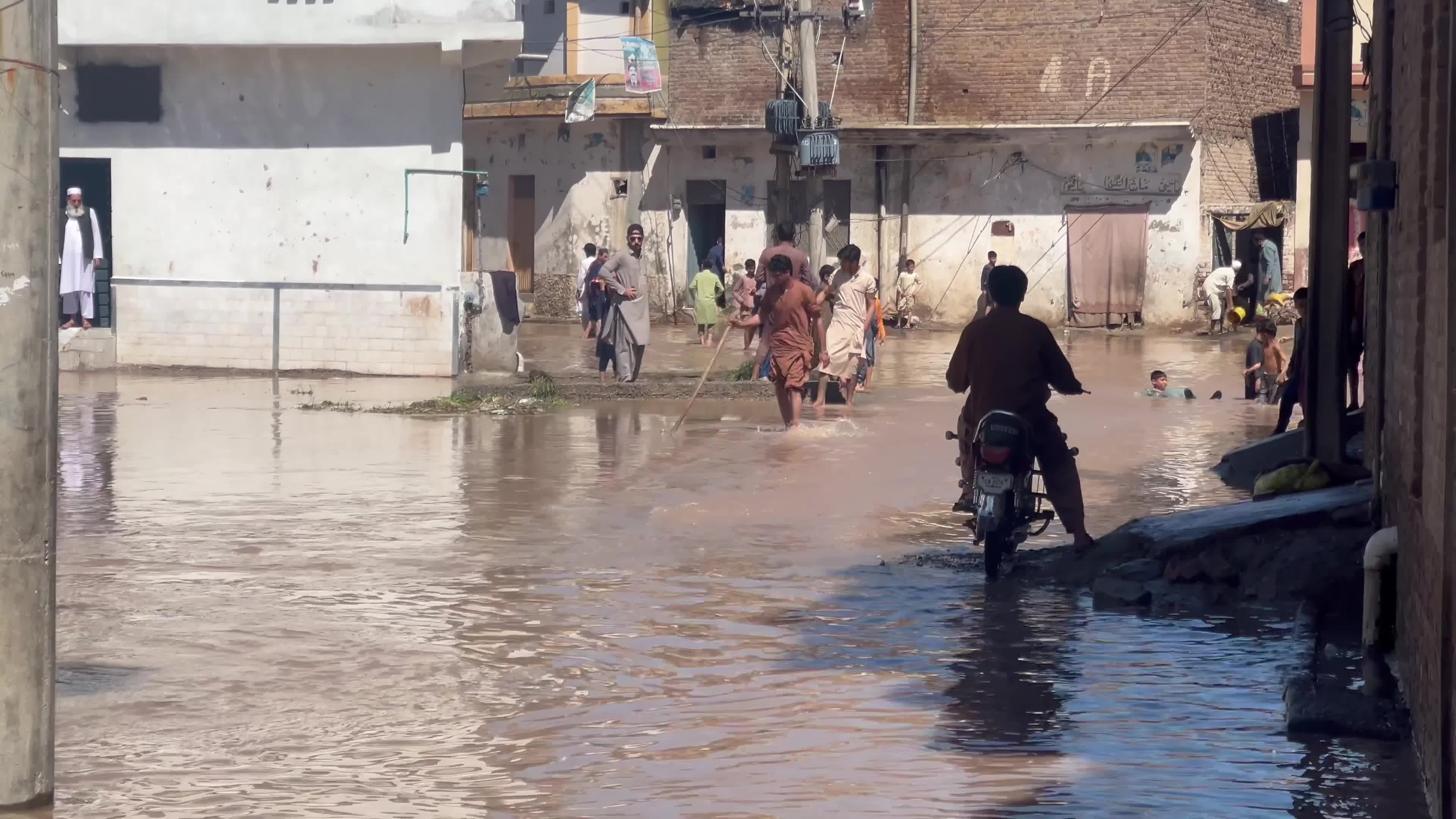 Heavy rains and floods kill dozens in Pakistan's southwest