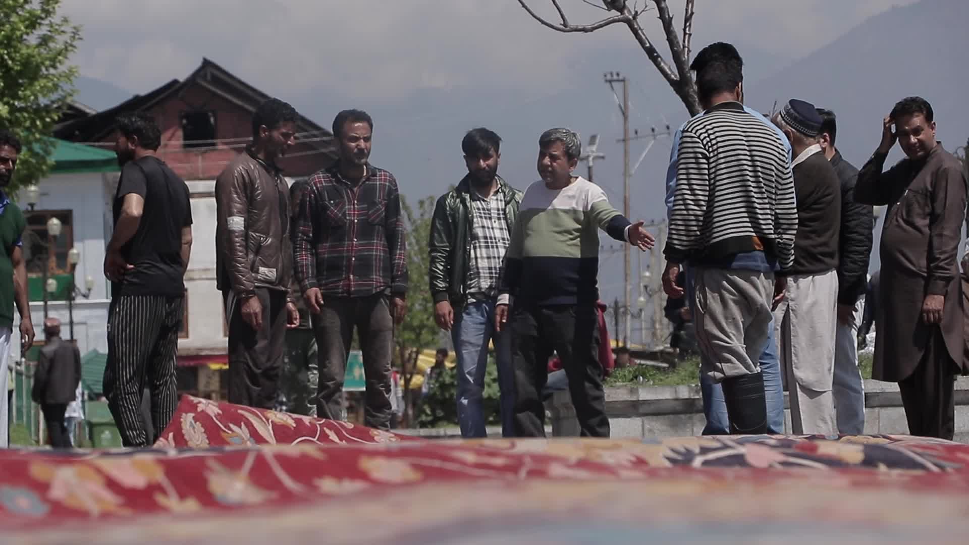 Kashmir’s carpet artisans claim to have made Asia’s largest hand-knotted carpet
