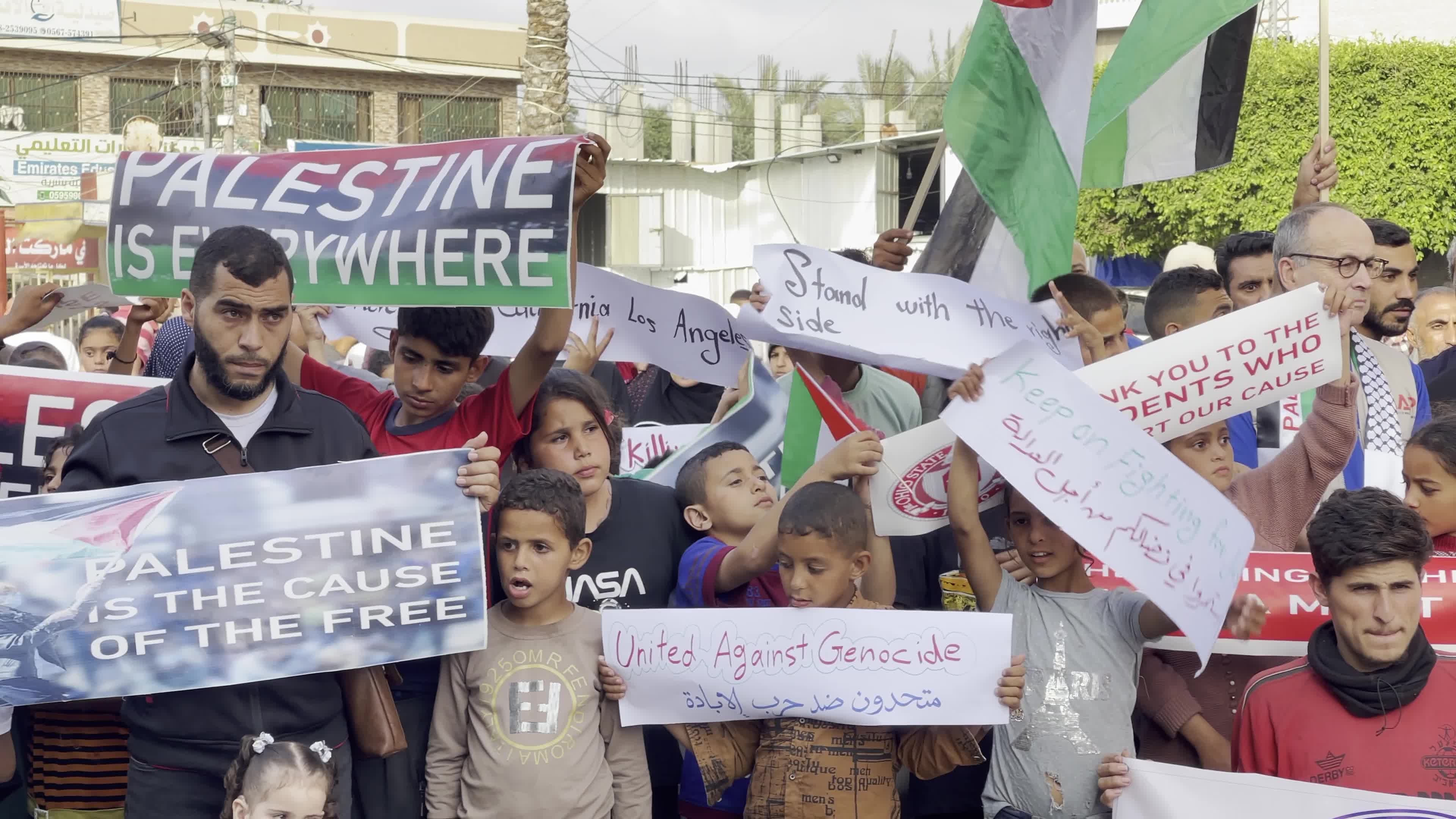 Palestinians Rally in Deir El-Balah to Thank US and Canadian Student Supporters 