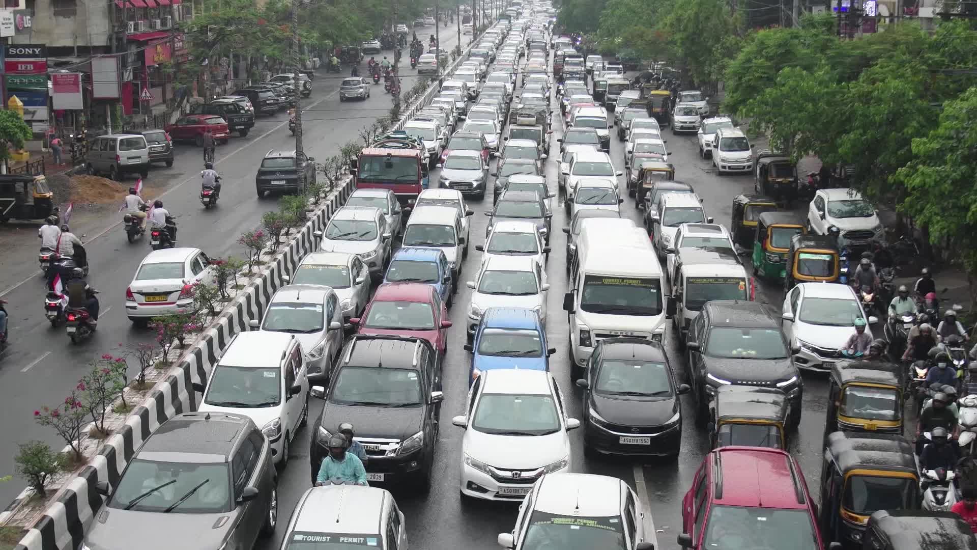 Heavy traffic jam in Guwahati , India