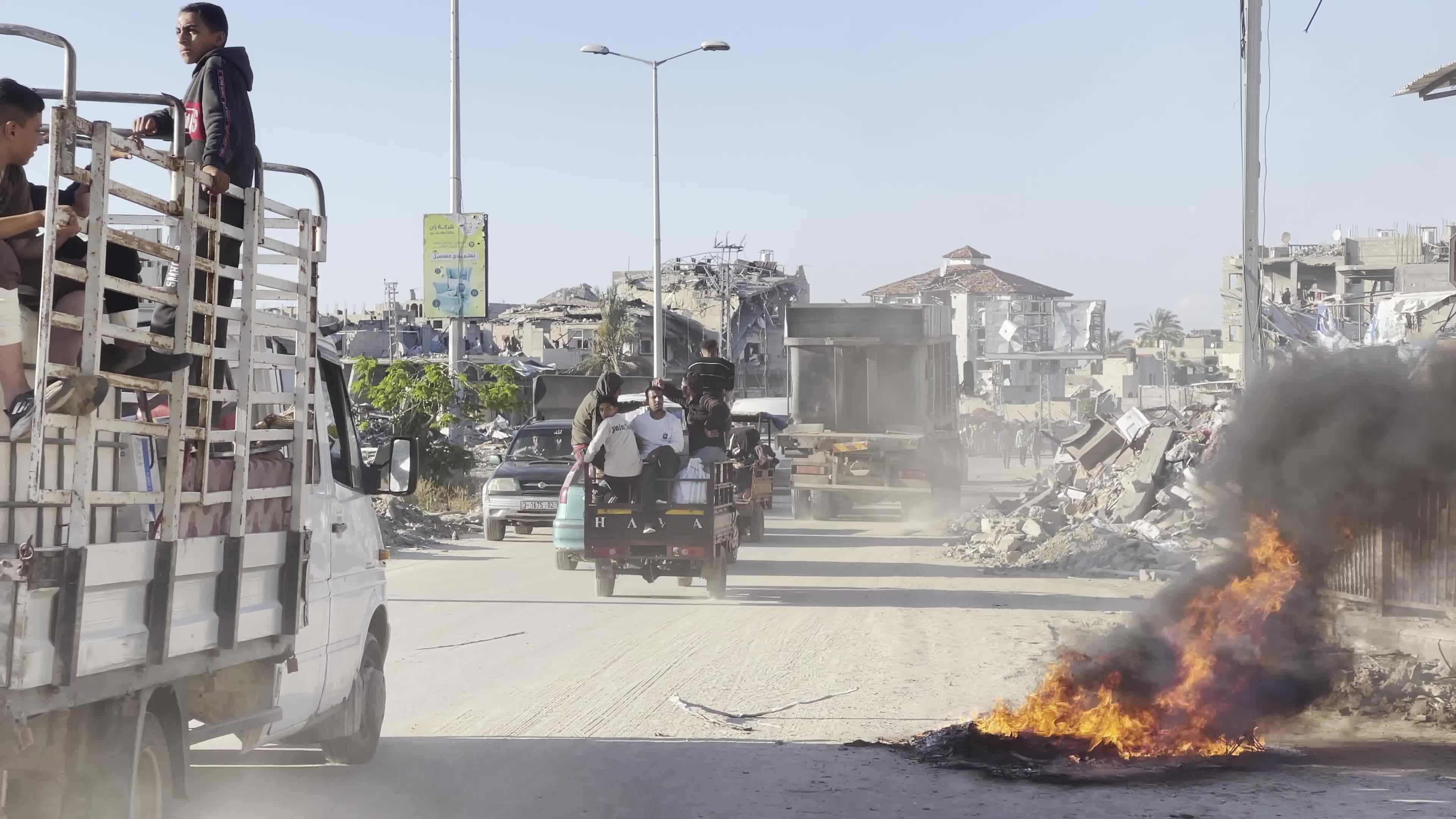 Displaced Palestinians Flee Rafah Following Evacuation Order