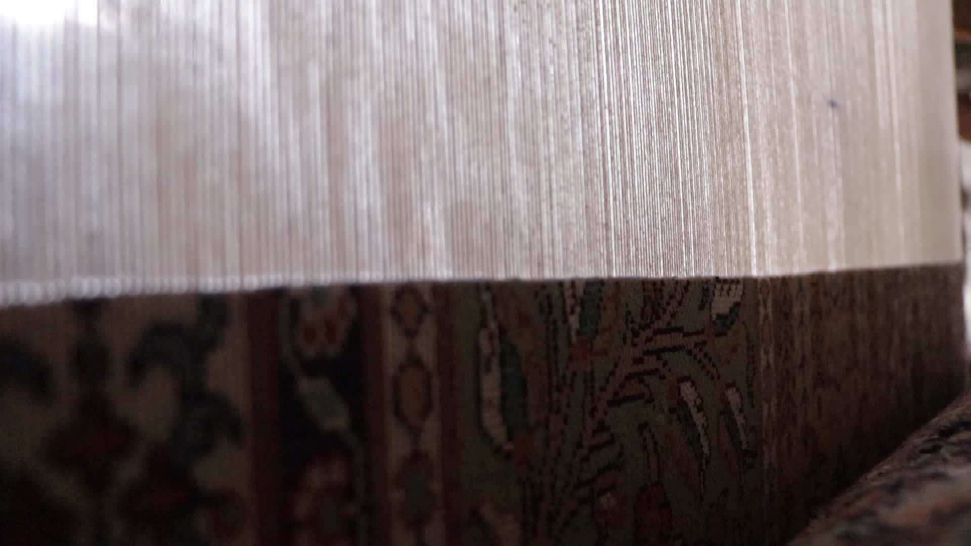 Kashmiri Carpet Weaving Factory Faces Challenges