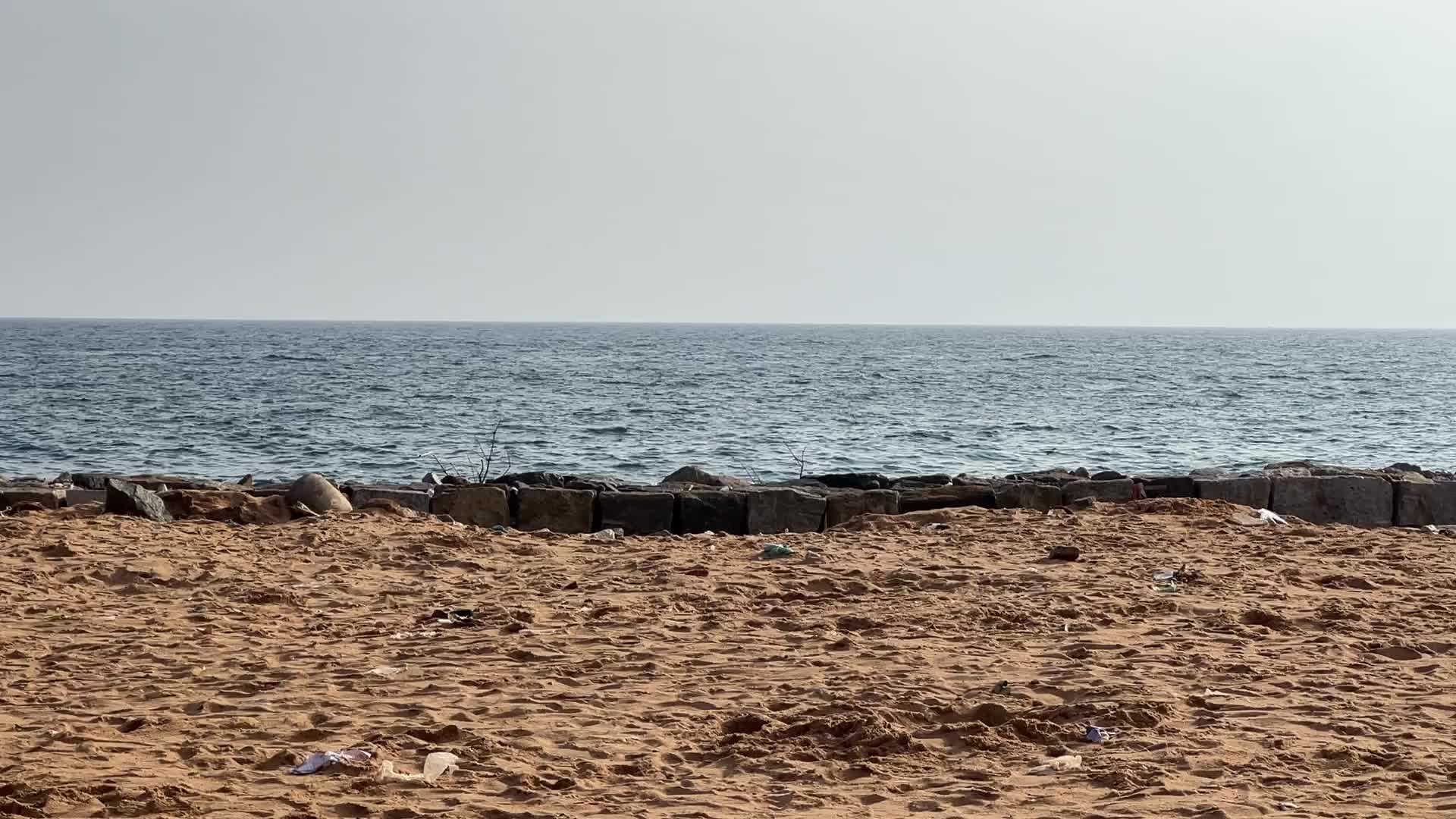 Daily life along Kollamkode Beach