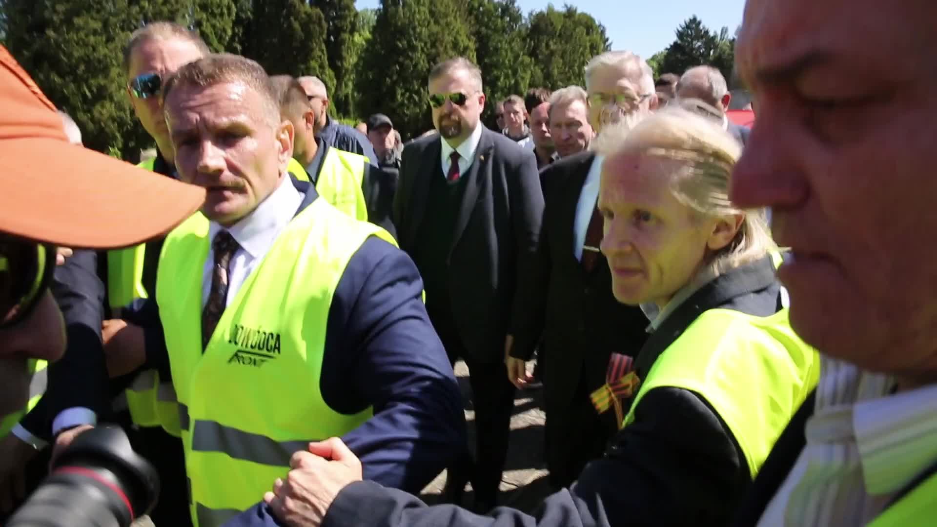 Russian Ambassador to Poland faces Ukrainian protest on Russian Victory Day