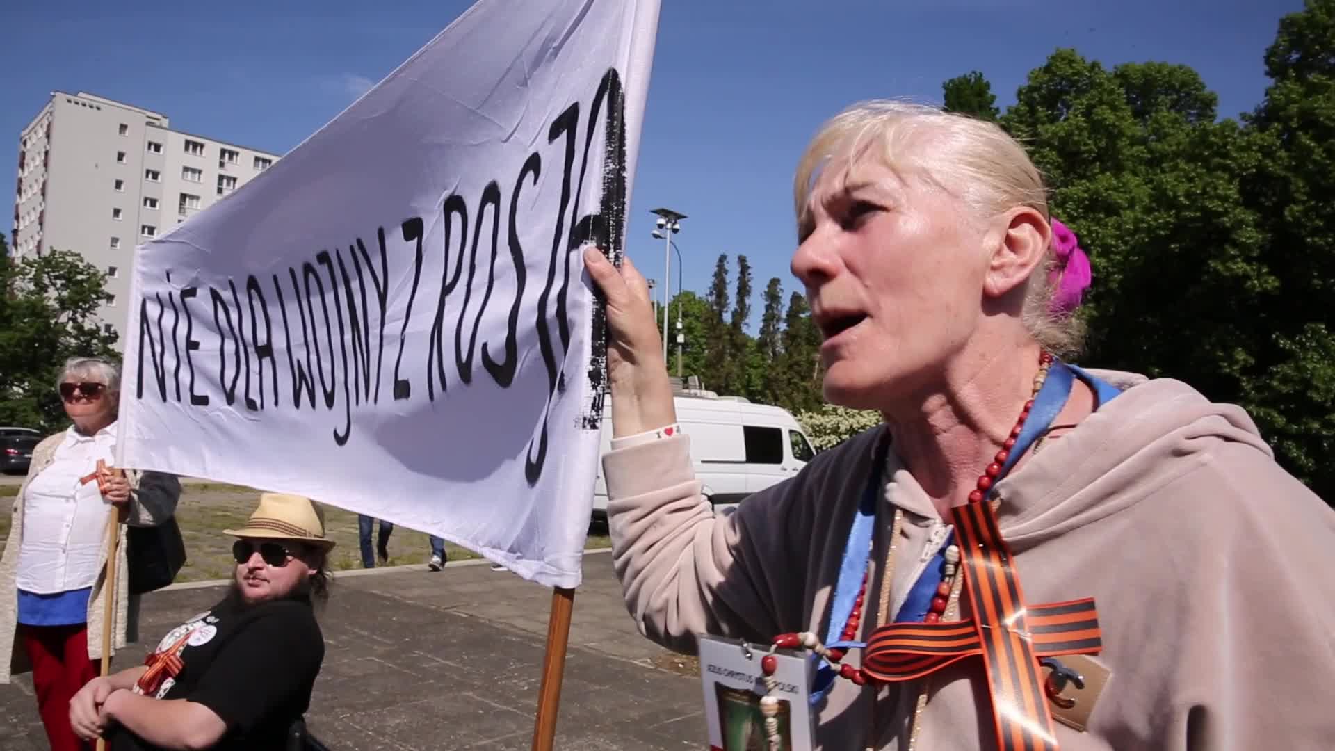 Russian Ambassador to Poland faces Ukrainian protest on Russian Victory Day
