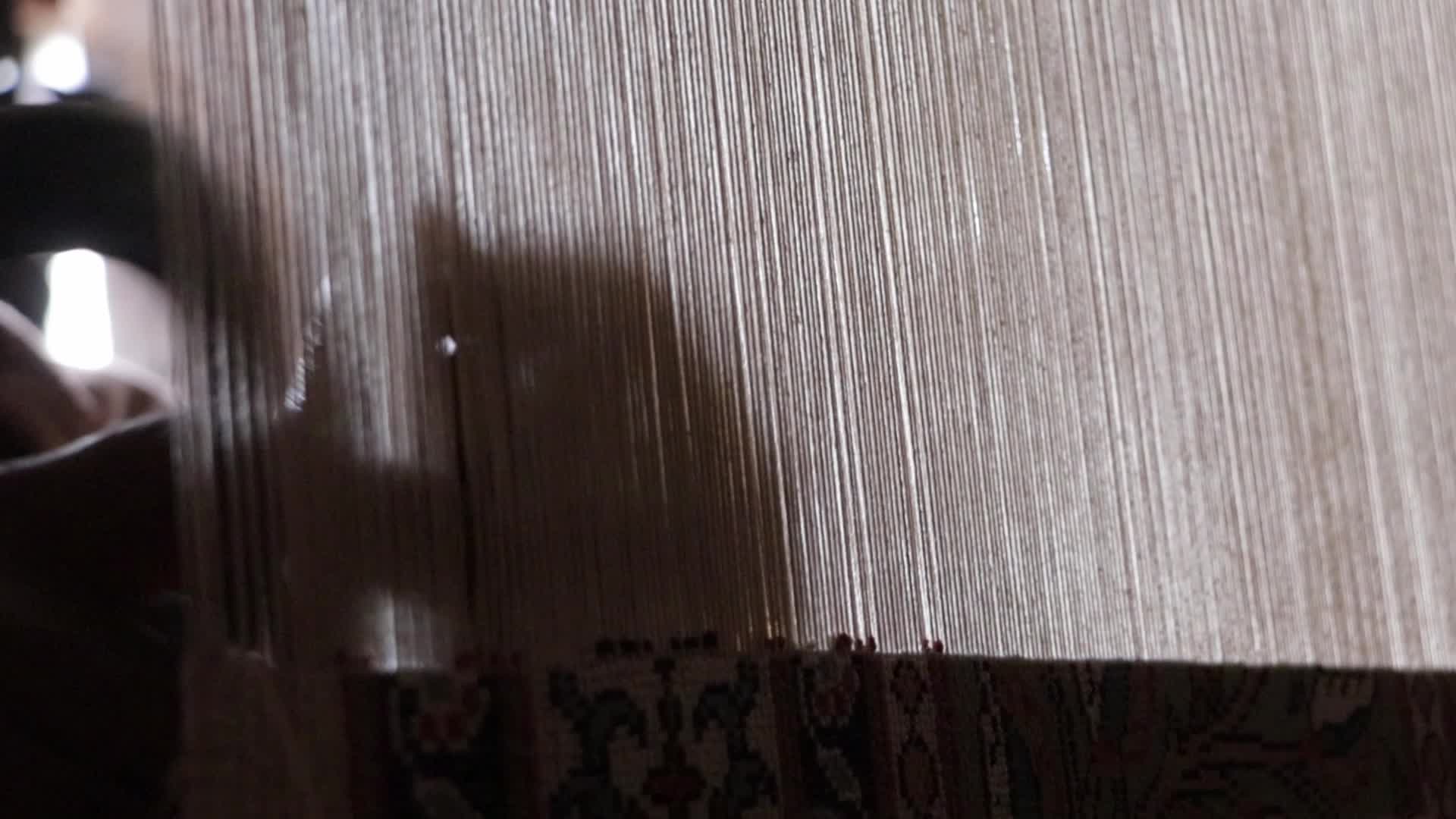Kashmiri Carpet Weaving Factory Faces Challenges
