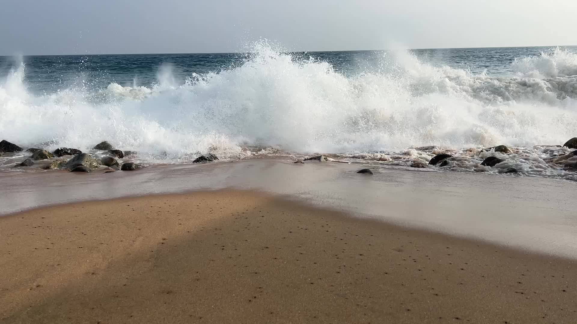 Daily life along Kollamkode Beach