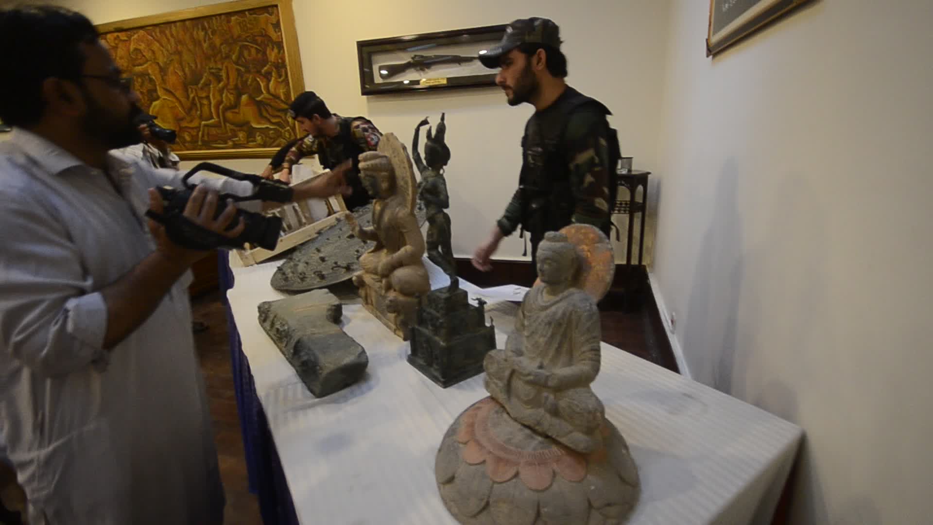 Police seize counterfeit artifacts, confiscated during operation in Peshawar

