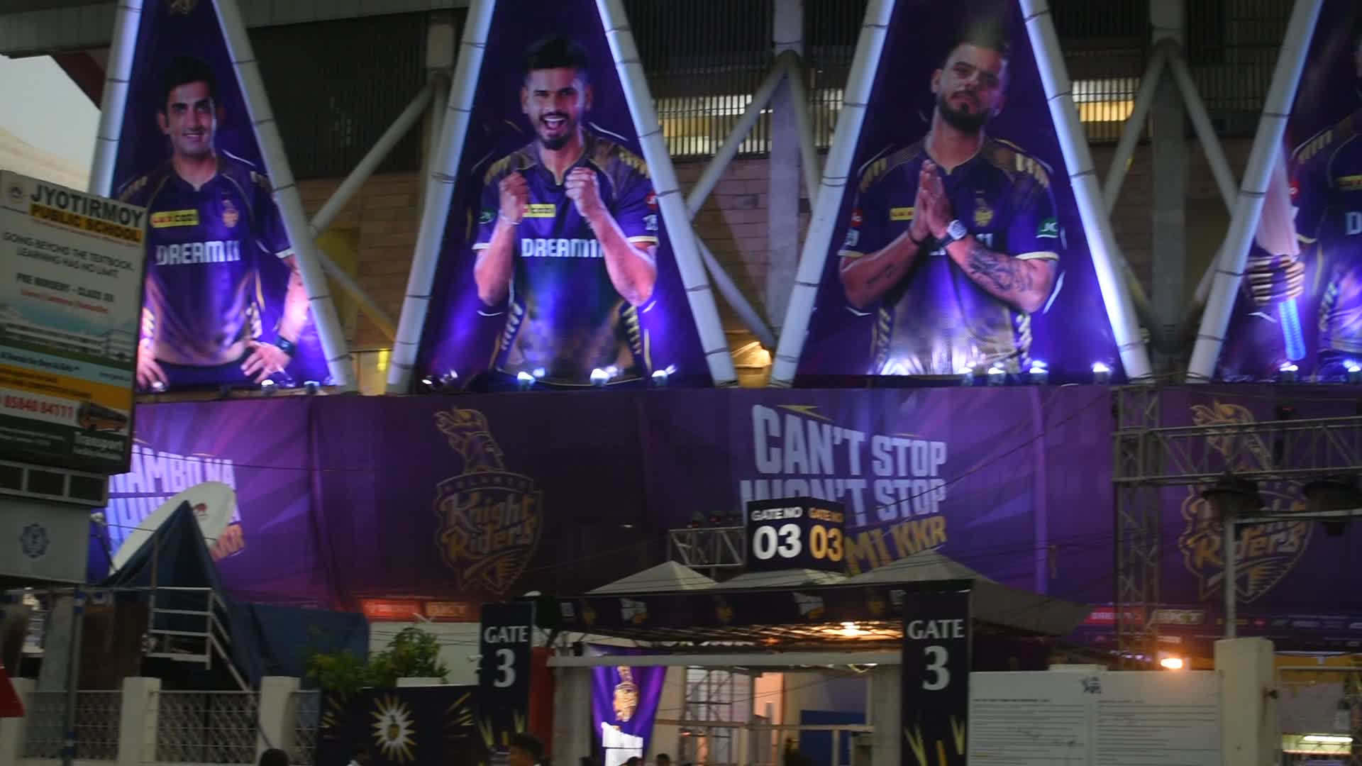 Fans Reactions On Match Day Of Indian Premiere League ( IPL ) 2024