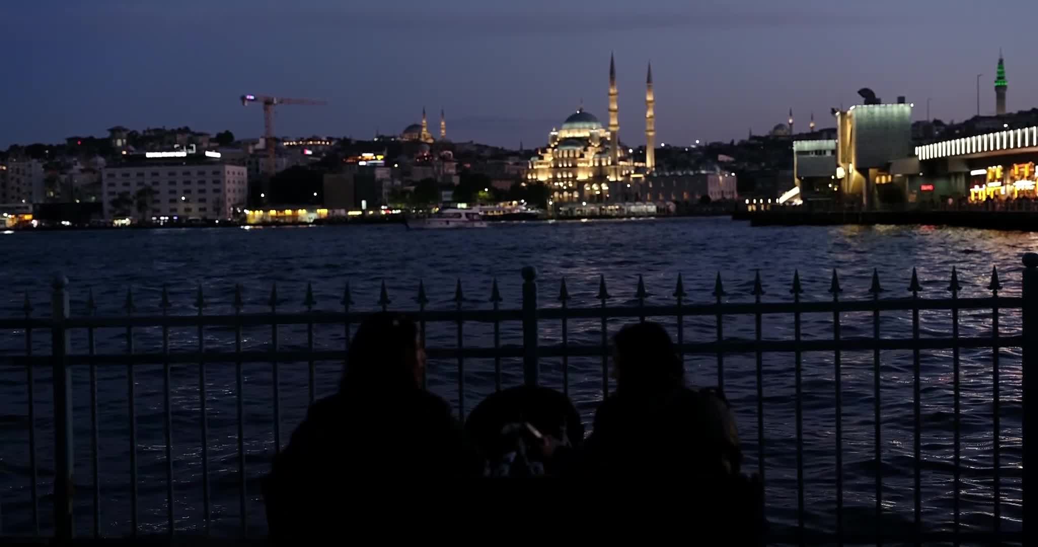 Daily life in Istanbul