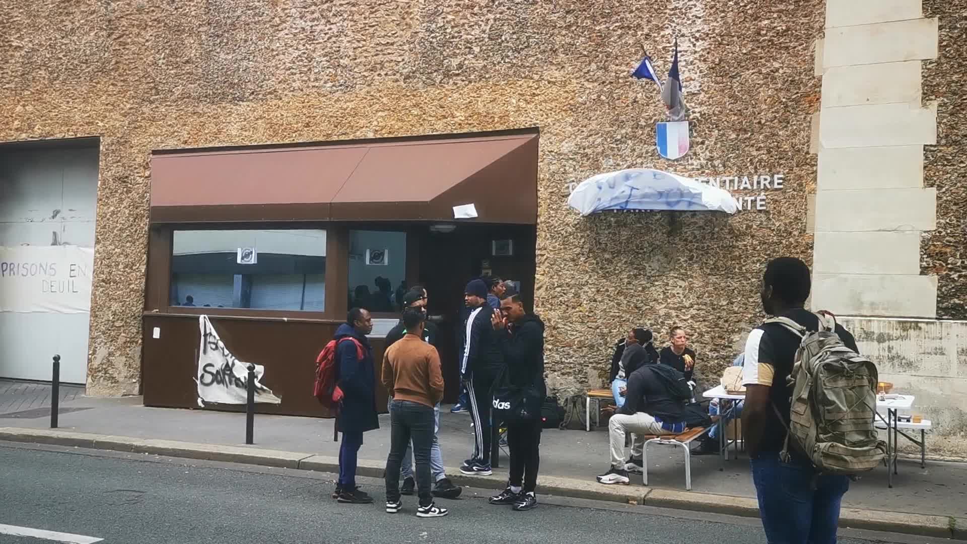Prison officers block the Sante prison in Paris