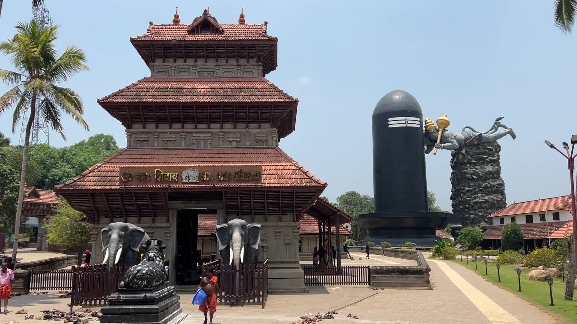 World's Tallest Shiva Lingam at Chenkal Maheswaram Sri Sivaparvathi Temple