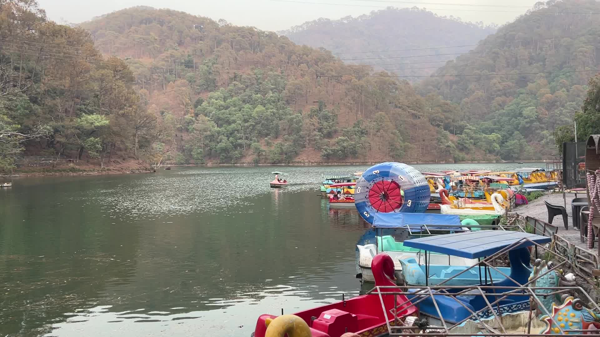 Daily life along Sattal Lake