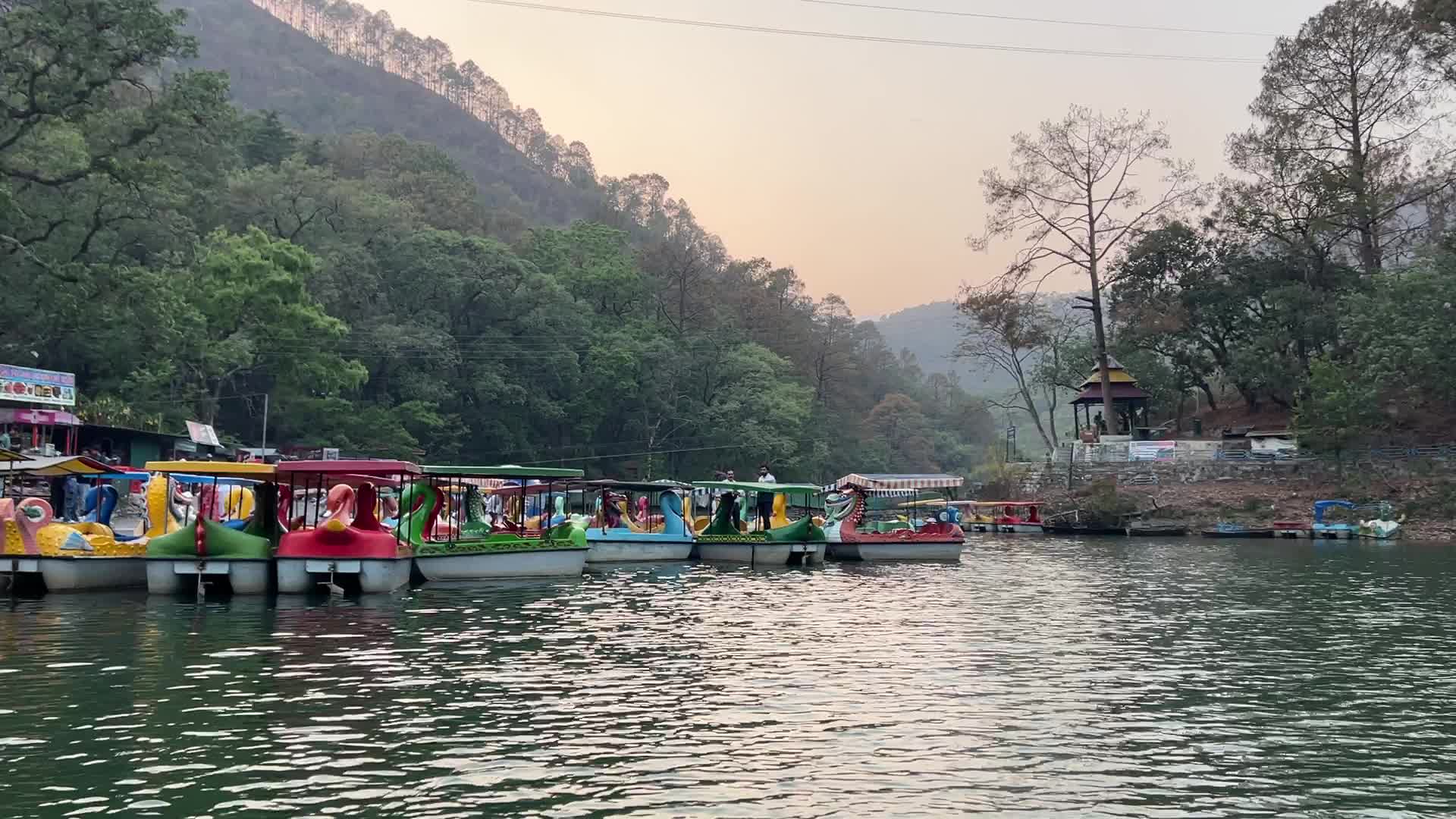 Daily life along Sattal Lake
