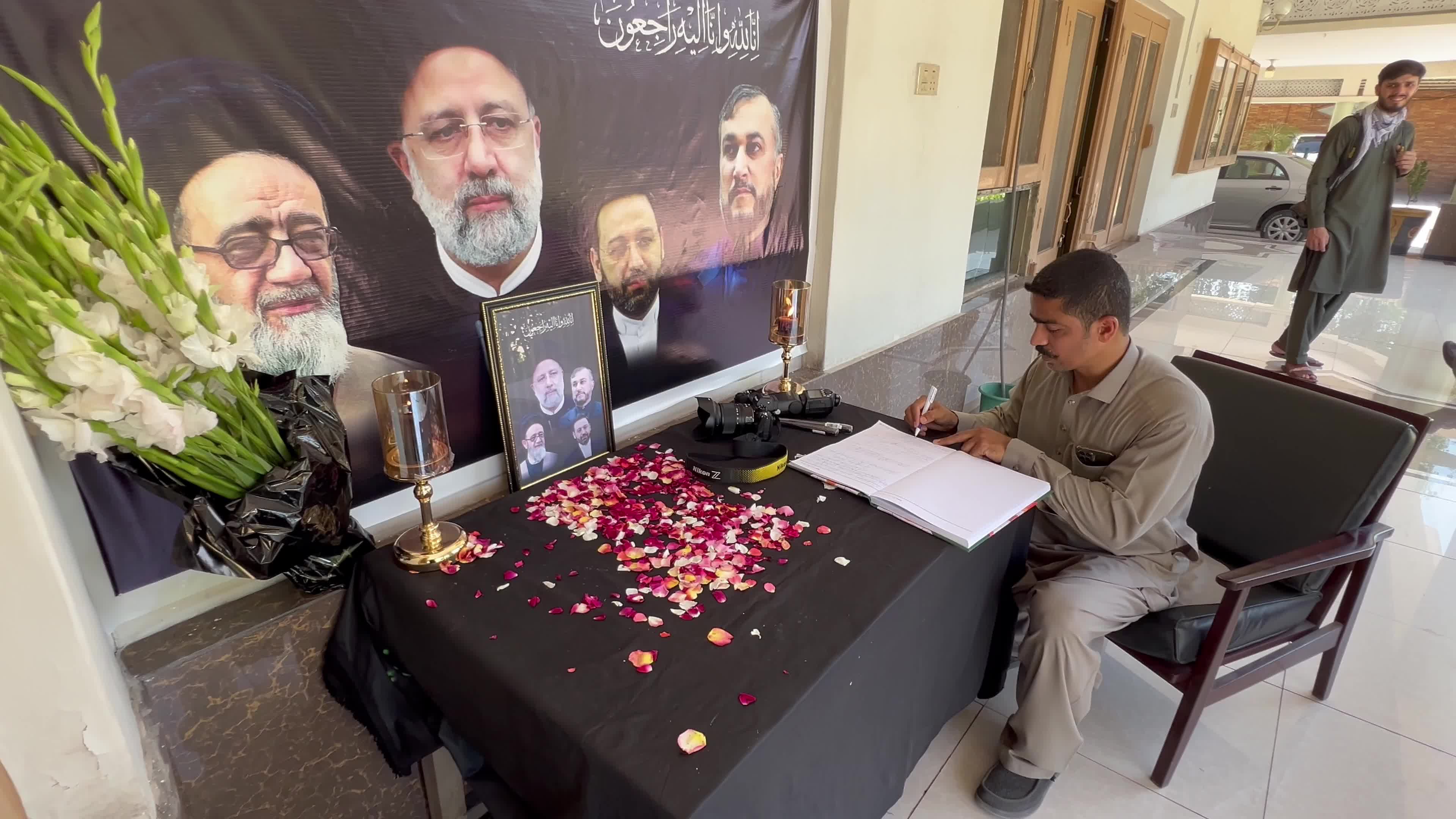 Reactions in Pakistan after Iranian President Raisi's death in helicopter crash