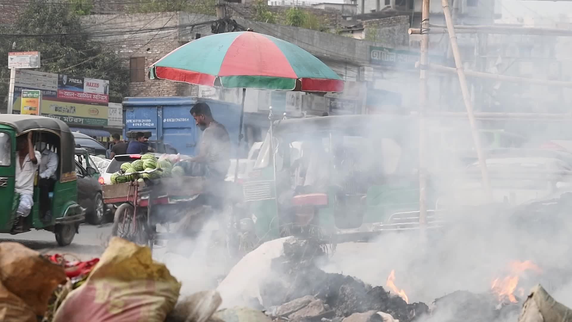 Air pollution in Dhaka