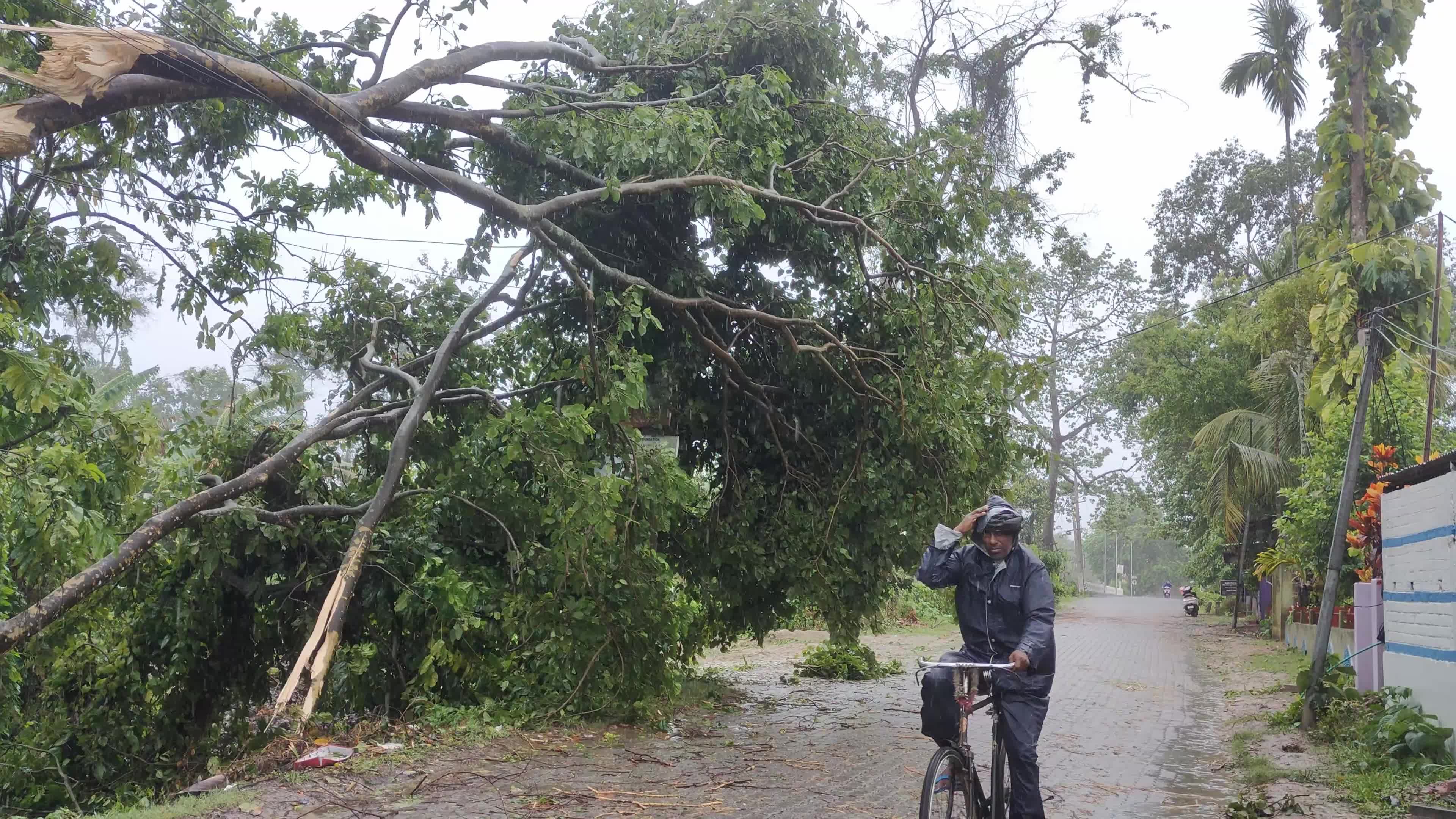 Landfall Of Cyclone Remal In India