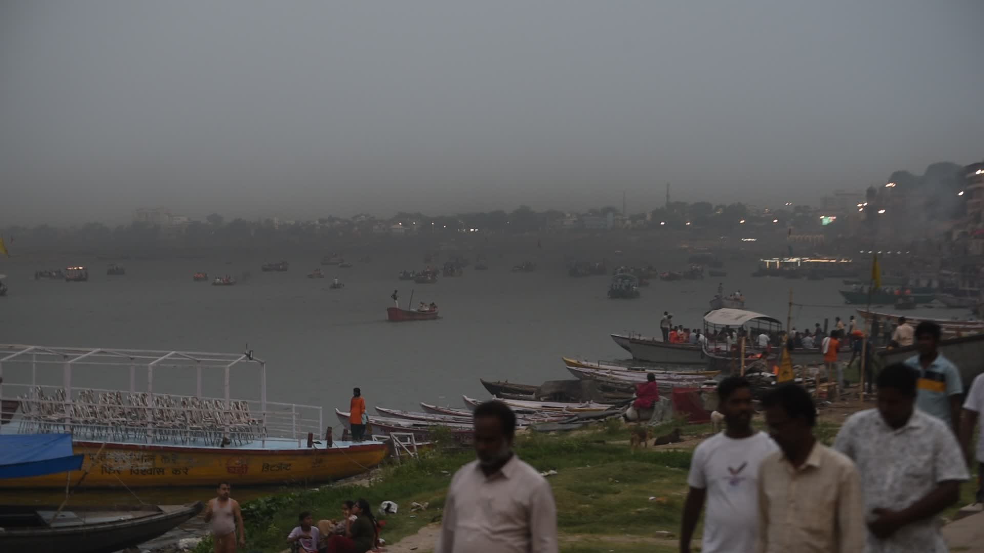 Pollution In Varanasi 