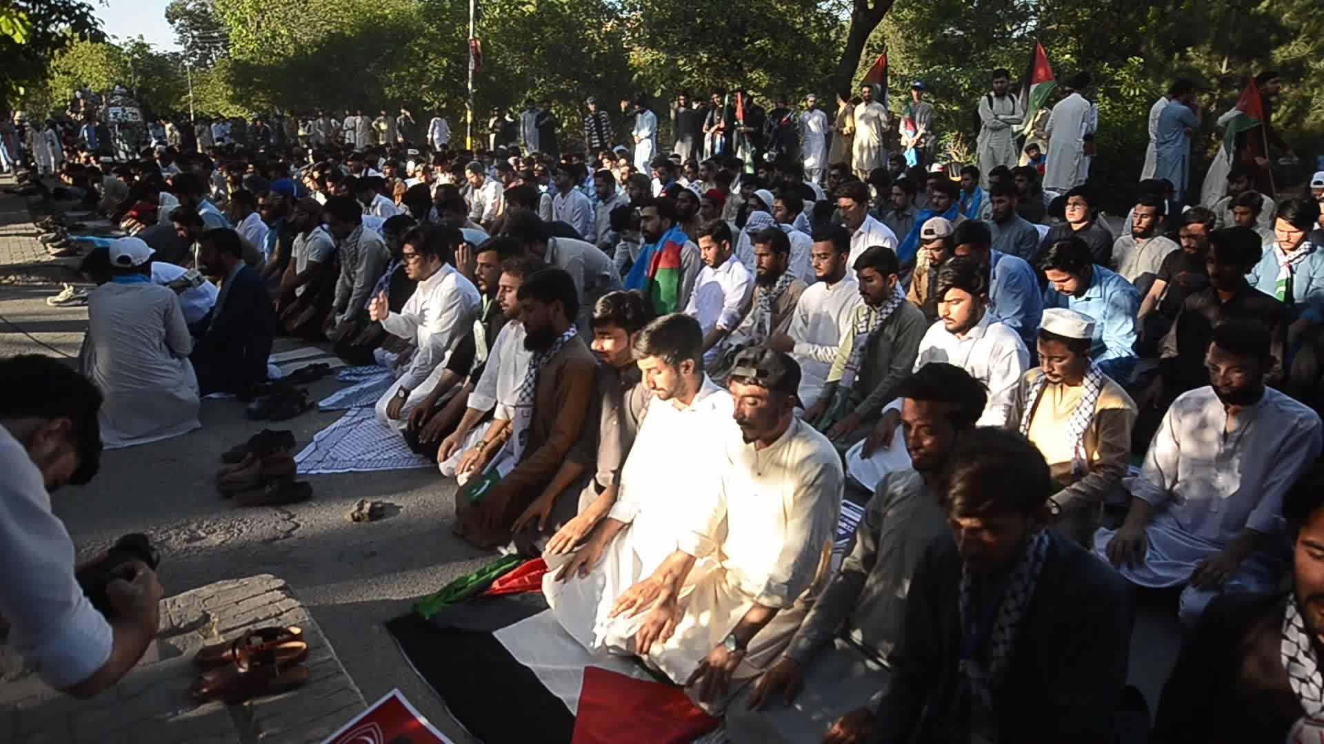 Pakistan's Jamaat-e-Islami party student wing rally in solidarity with the Palestinian people, in Peshawar 