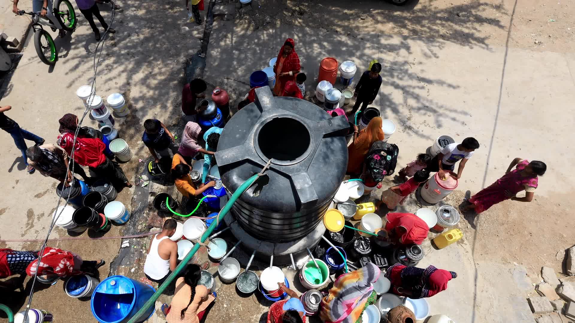 Water Crisis Amid Extreme Heat In Jaipur 