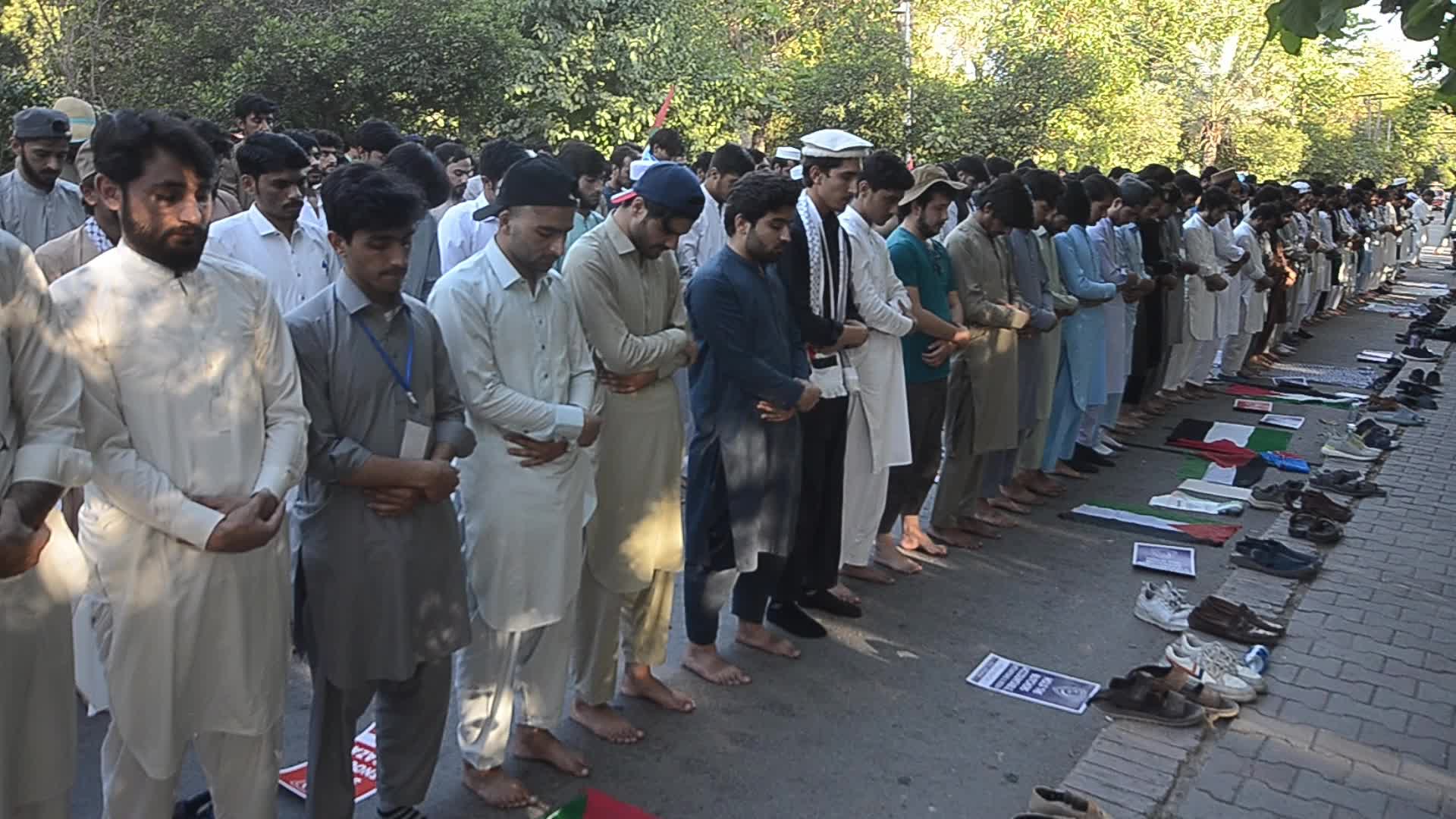 Pakistan's Jamaat-e-Islami party student wing rally in solidarity with the Palestinian people, in Peshawar 