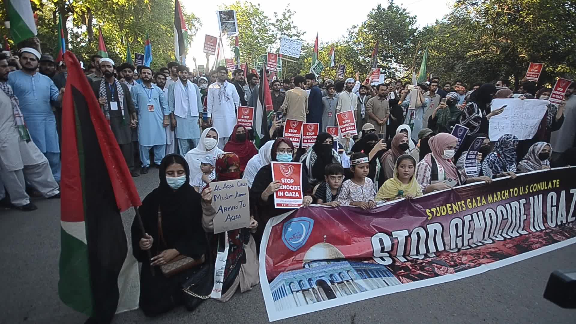 Pakistan's Jamaat-e-Islami party student wing rally in solidarity with the Palestinian people, in Peshawar 