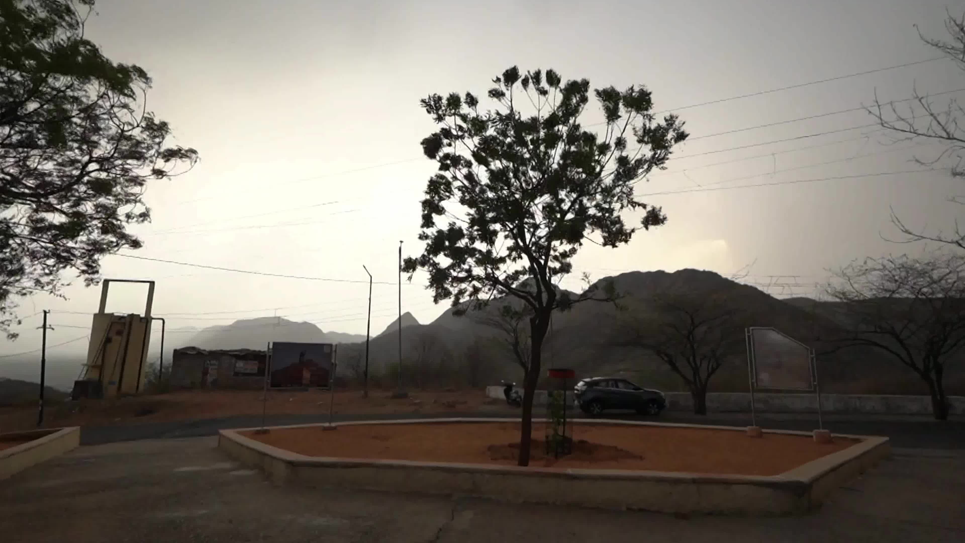 Dust storm with heavy Rain in Ajmer