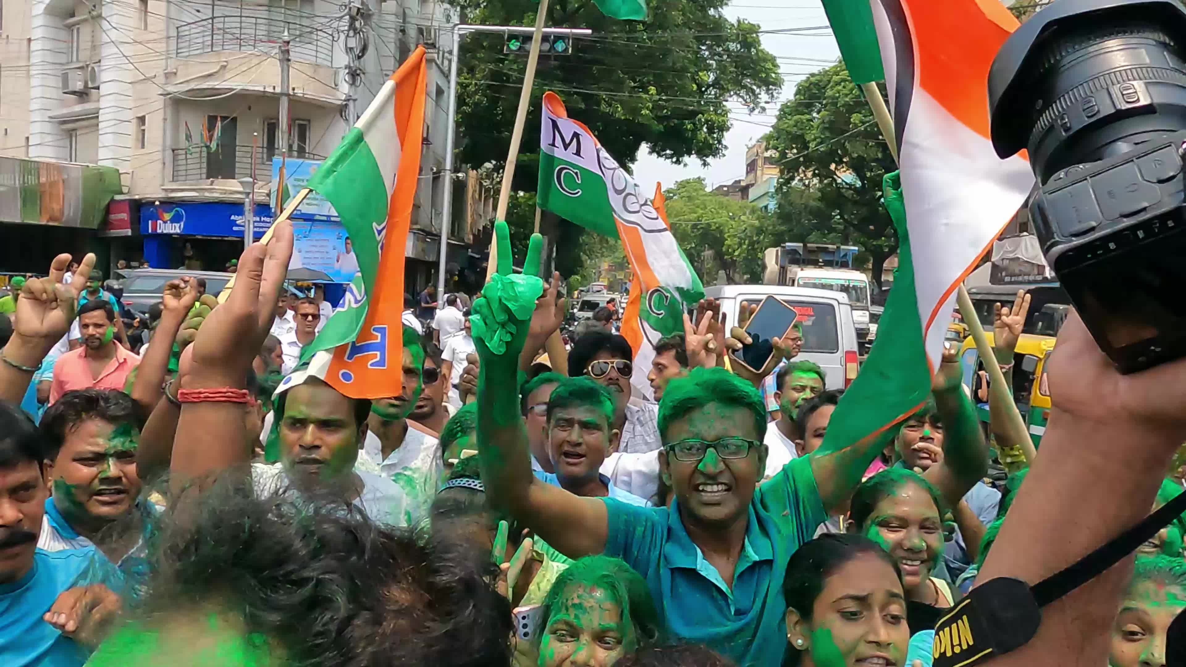 TMC Supporters Celebrate Majority Win In Lok Sabha Seats In West Bengal 