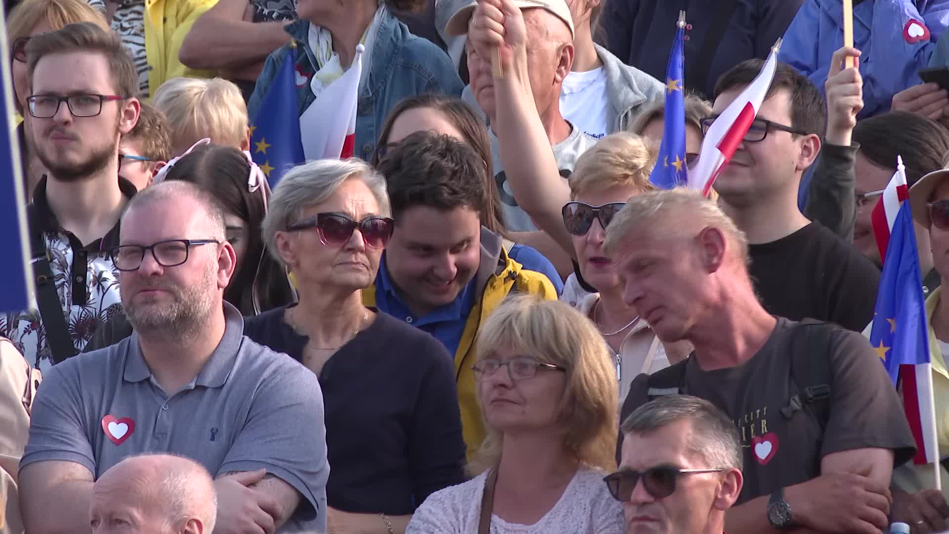 Thousands gathered in Warsaw for a rally ahead of  European elections