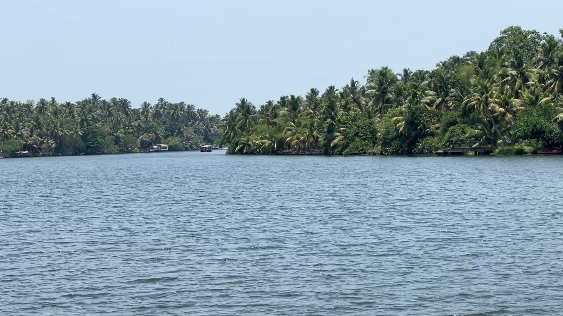Daily life on Munroe Island
