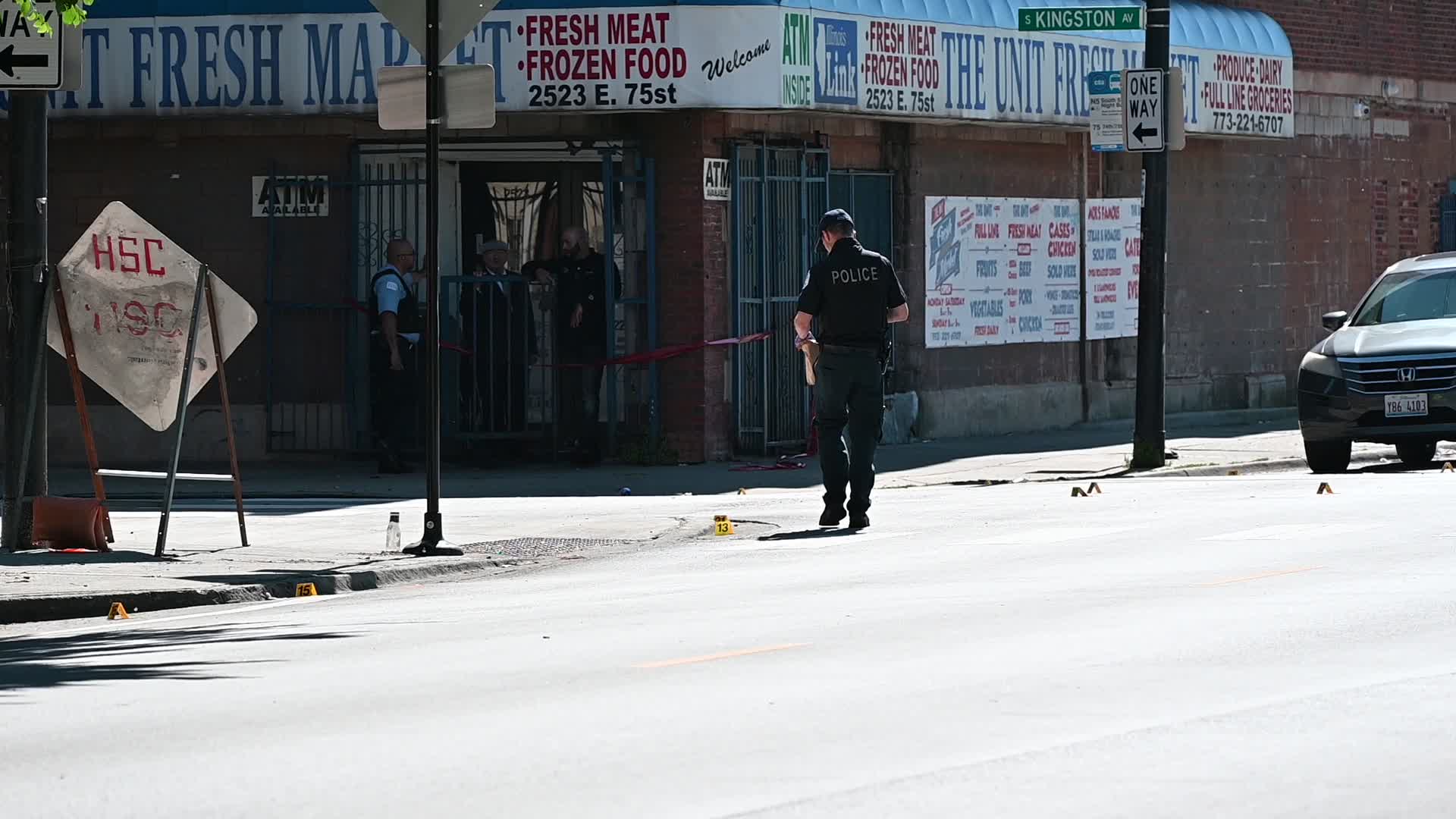 Three People Shot In Chicago Illinois