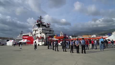 Immigration Landing In Sicily