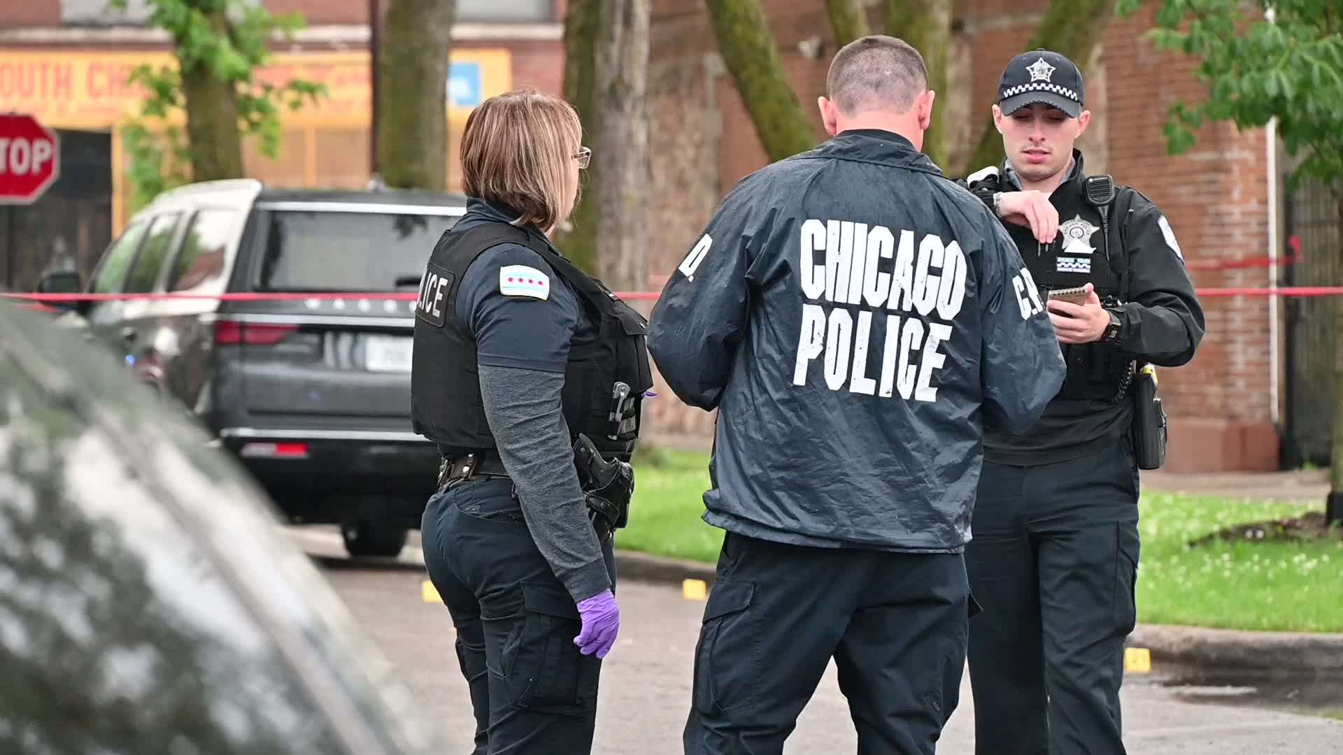 Unidentified male victim shot and killed in Chicago, Illinois