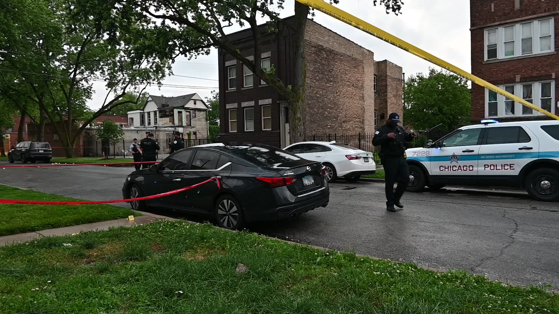 Unidentified male victim shot and killed in Chicago, Illinois