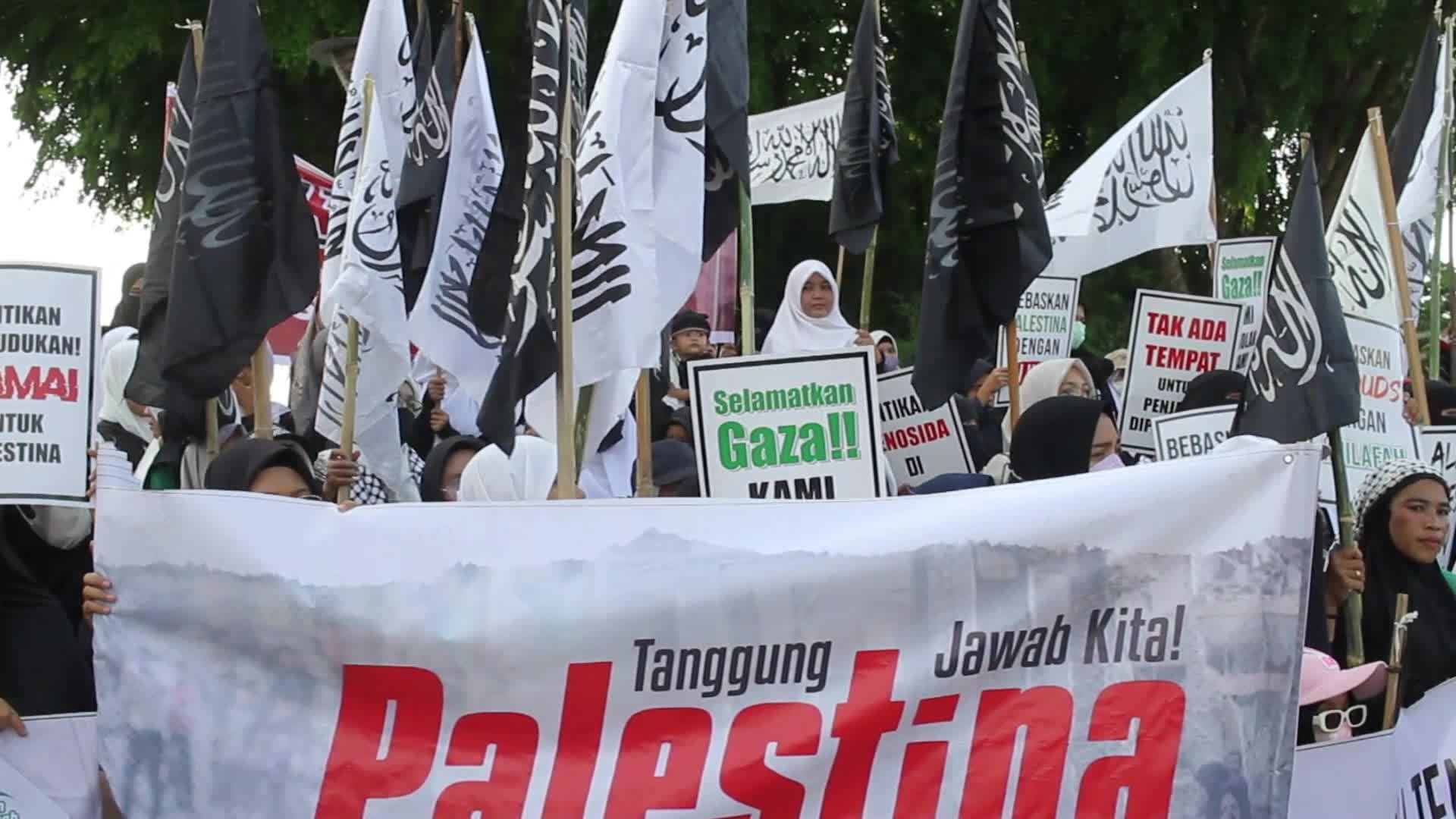Pro Palestine Demonstration in Aceh
