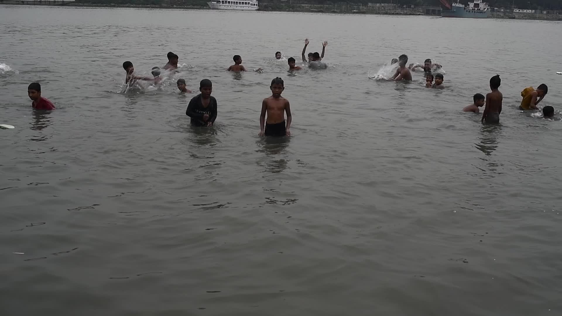 Daily life in Dhaka
