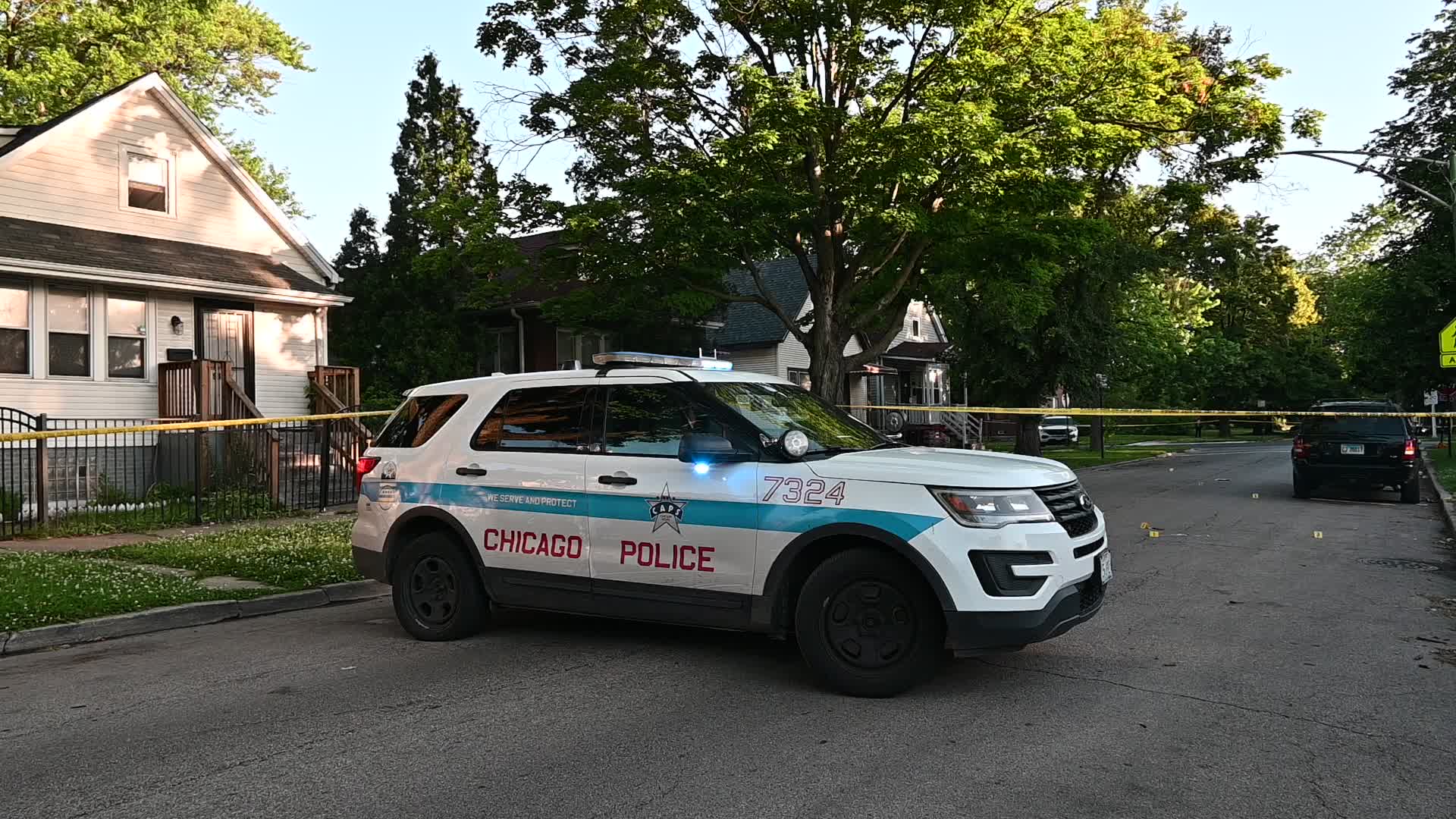 Four People Shot In Early Morning Mass Shooting In Chicago Illinois