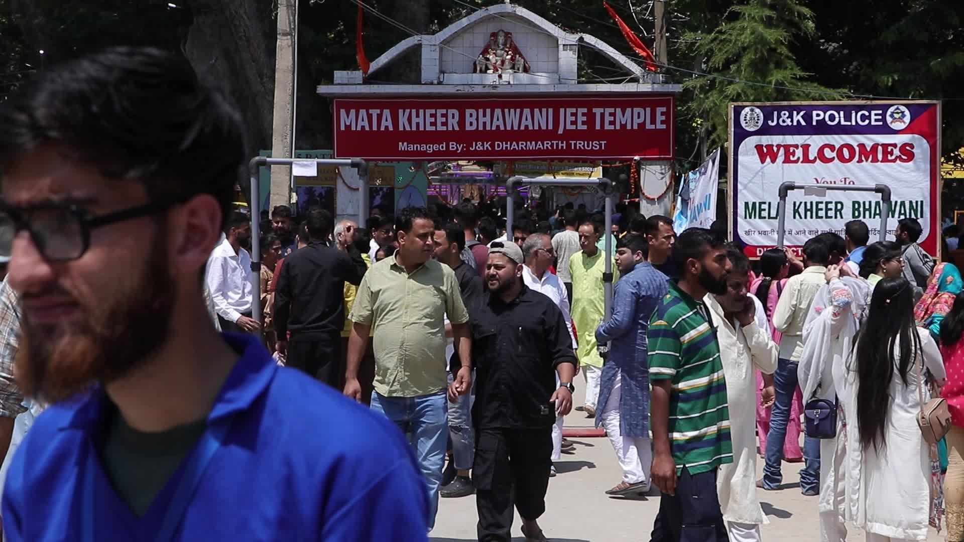 Kheer Bhawani Hindu Festival in Kashmir, India