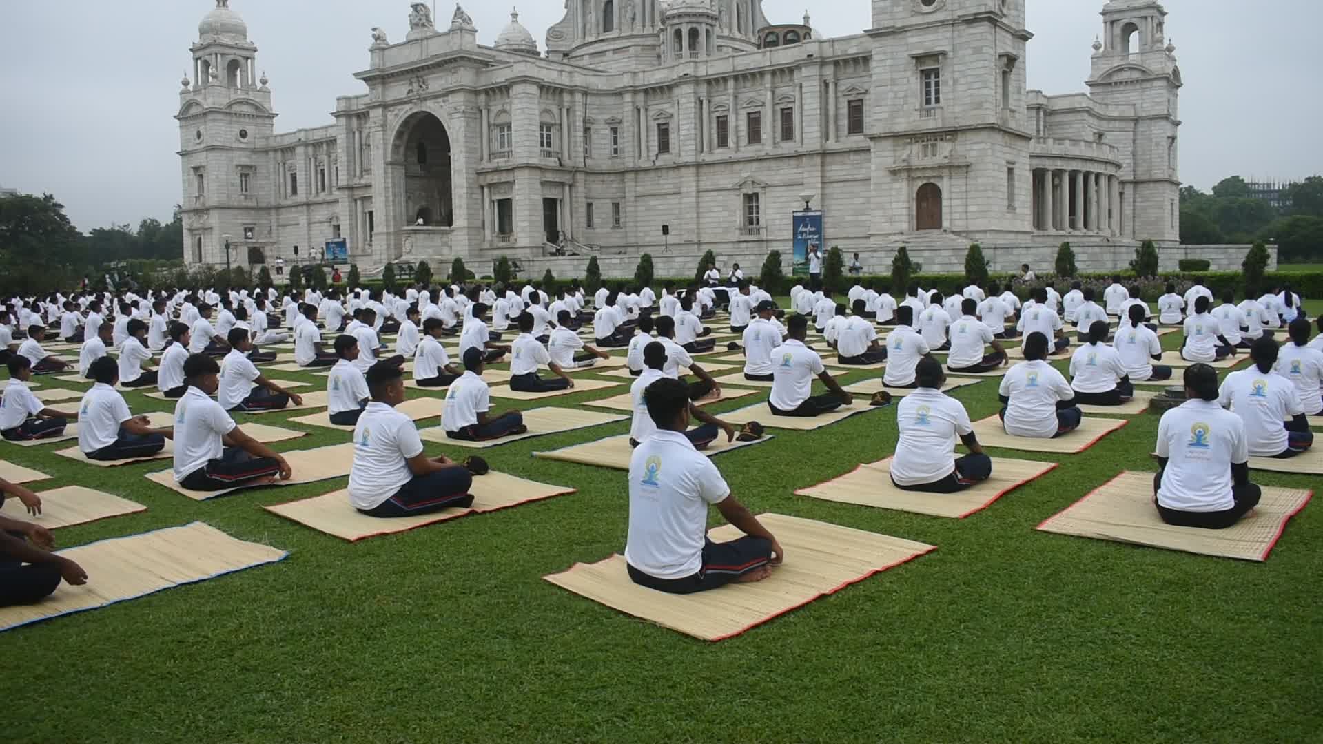 10th international Yoga day celebration in India.