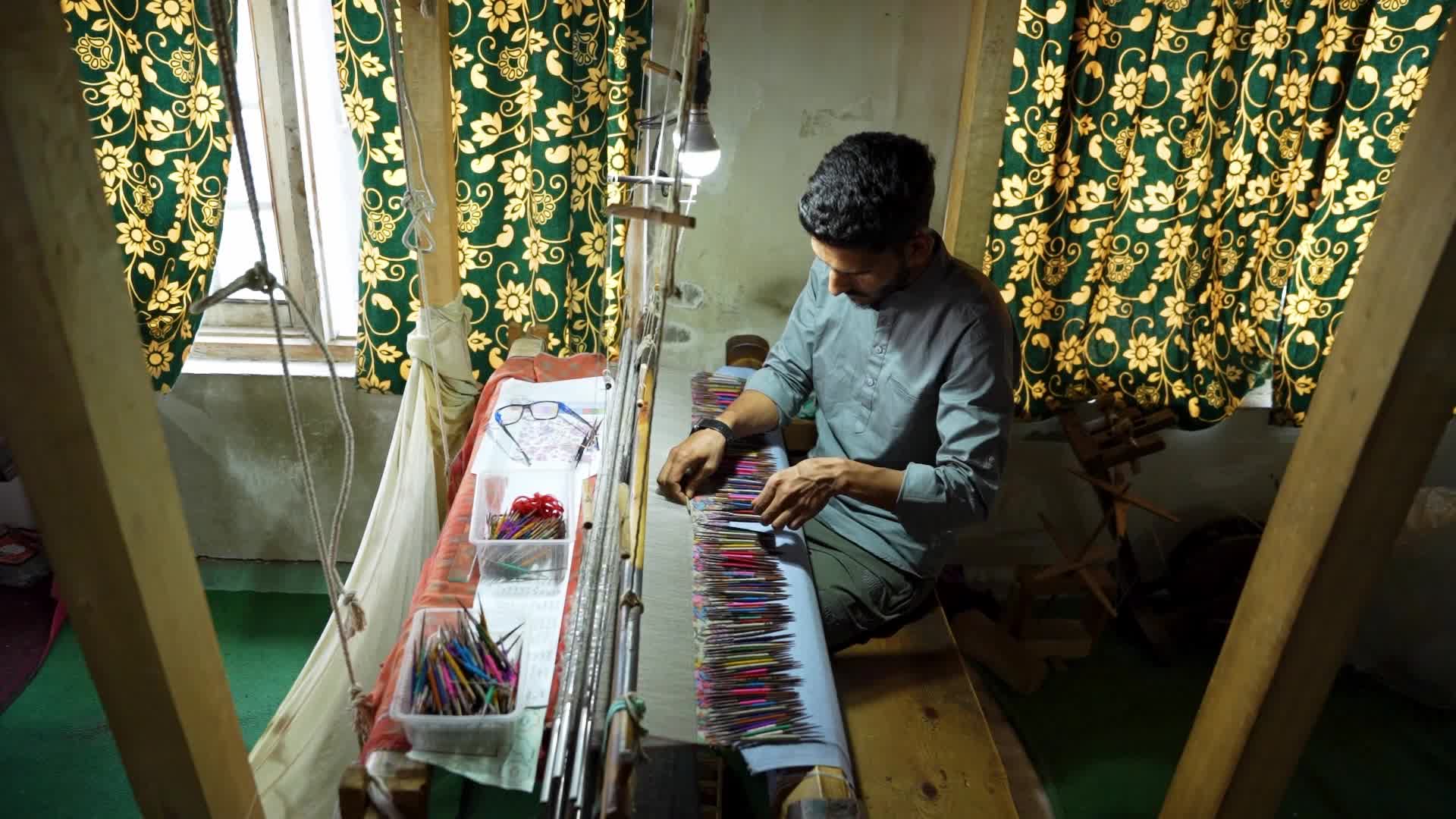 Kani Shawl weaving in Kashmir, India