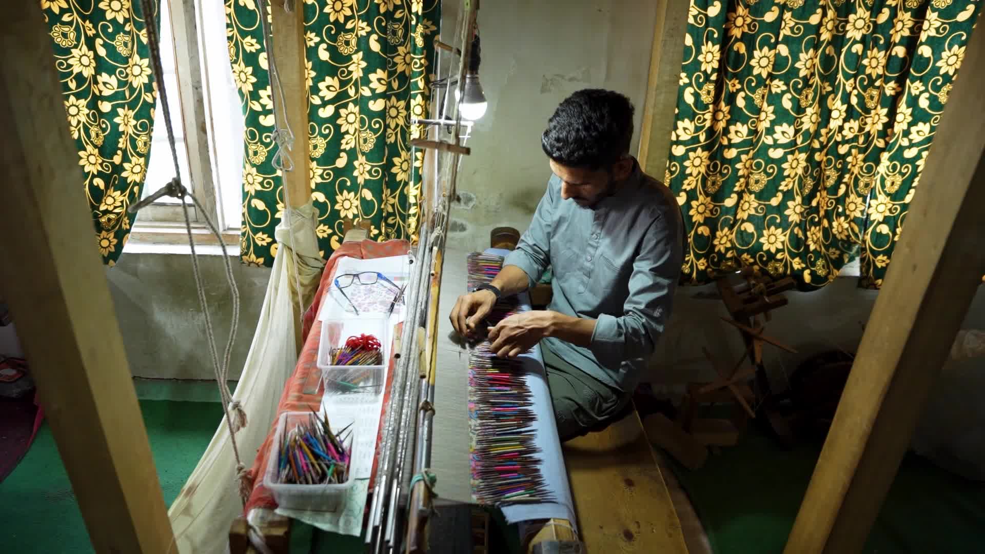 Kani Shawl weaving in Kashmir, India