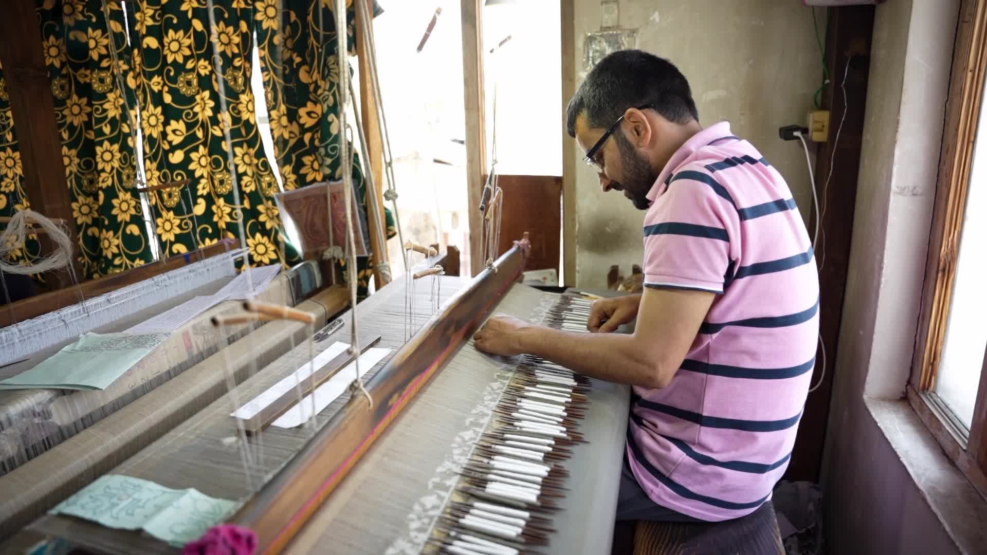 Kani Shawl weaving in Kashmir, India