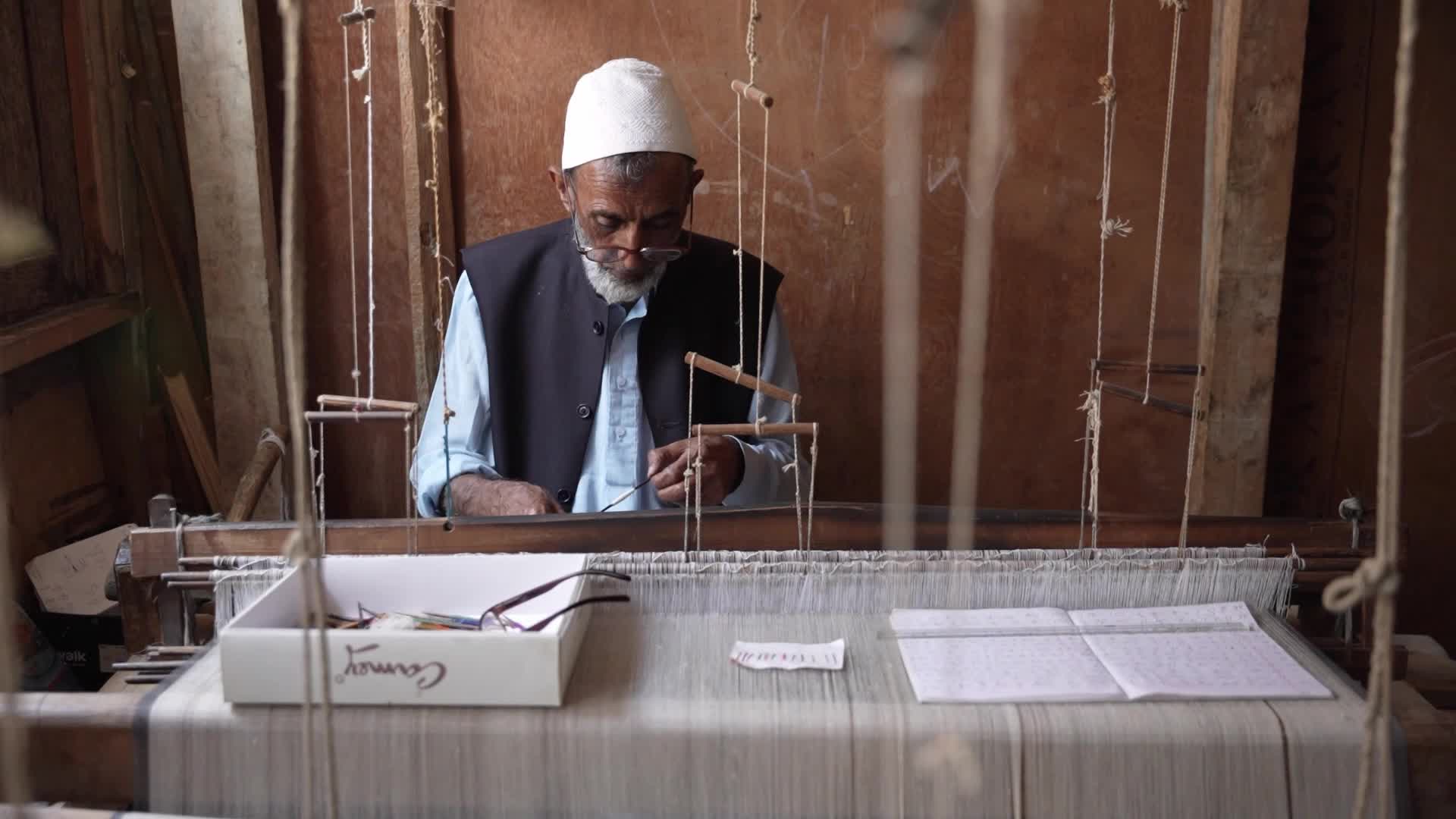 Kani Shawl weaving in Kashmir, India