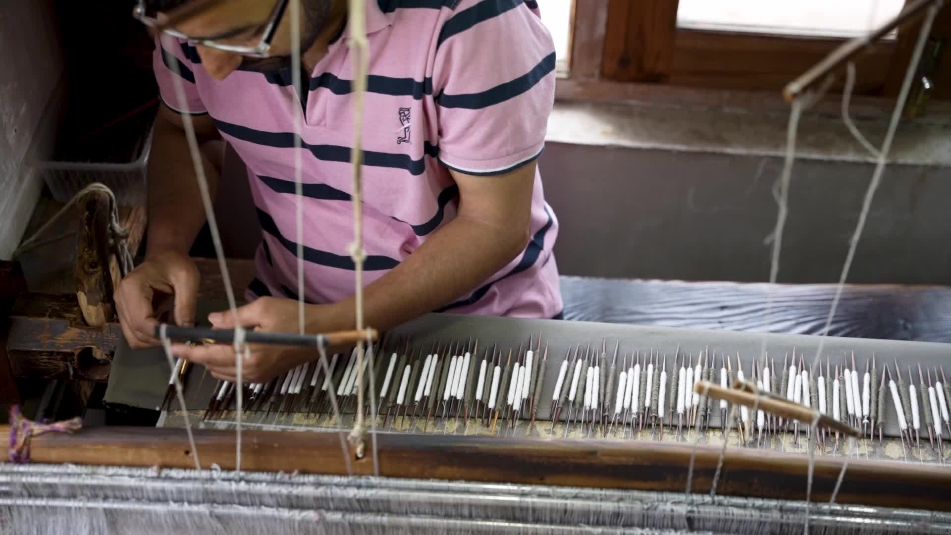 Kani Shawl weaving in Kashmir, India