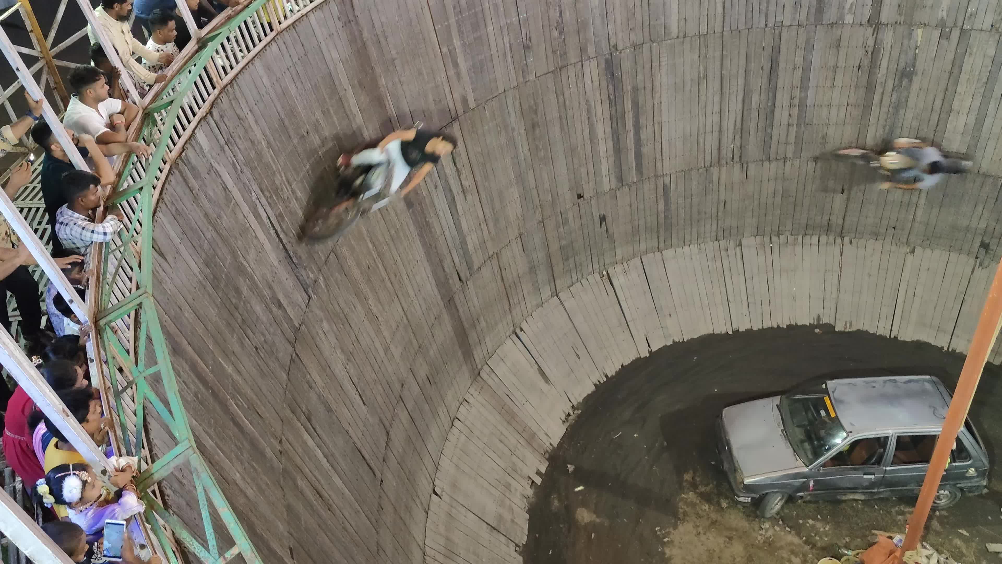 Well of Death stunt in India 