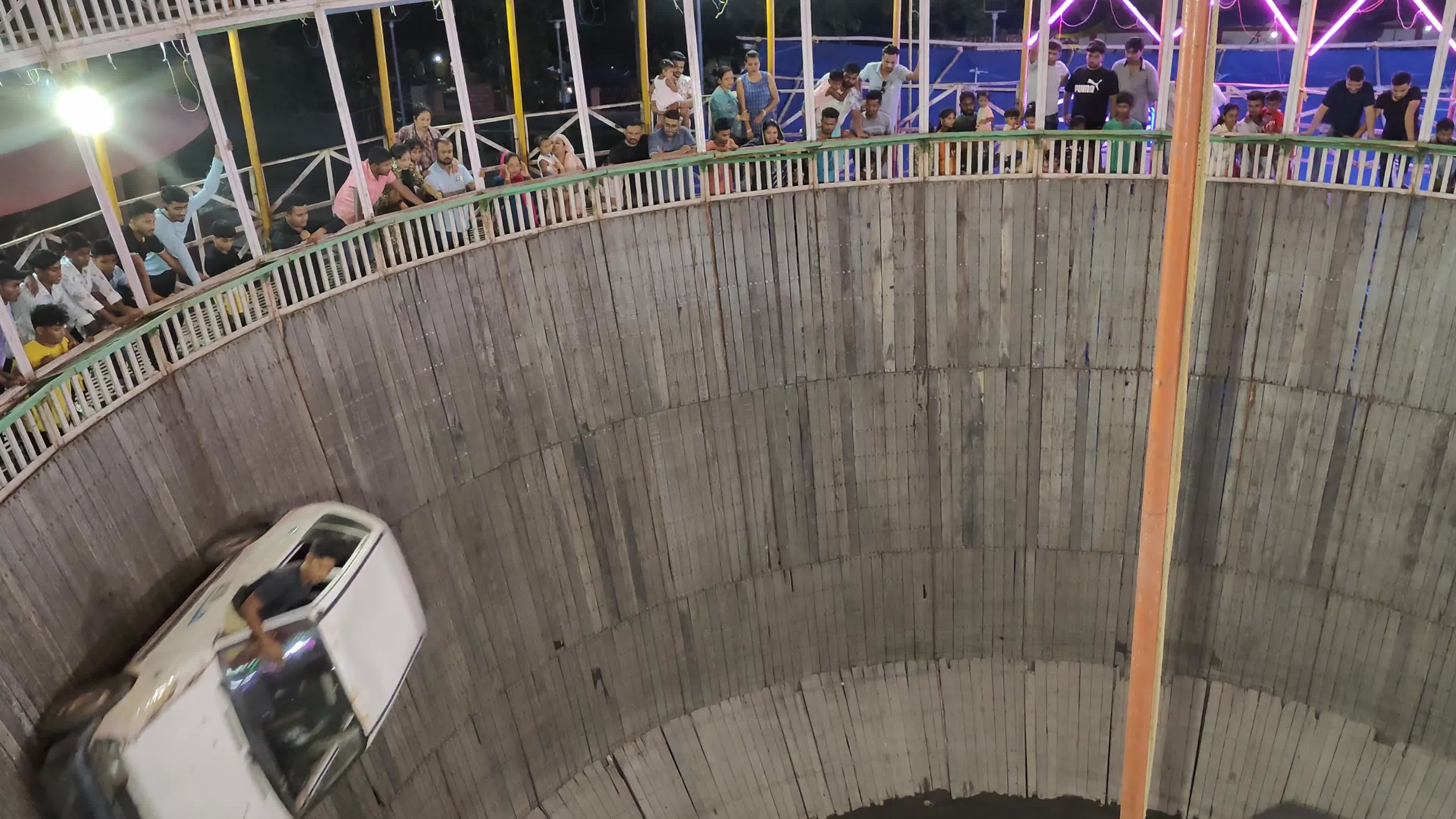 Well of Death stunt in India 