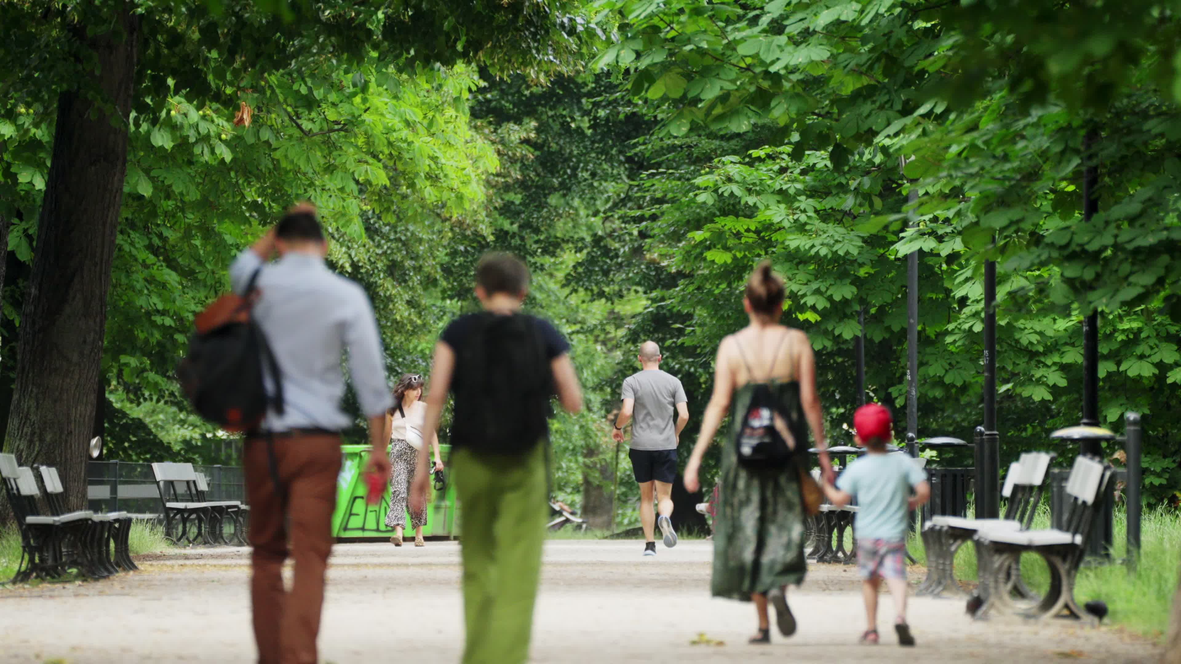 Daily life in Warsaw
