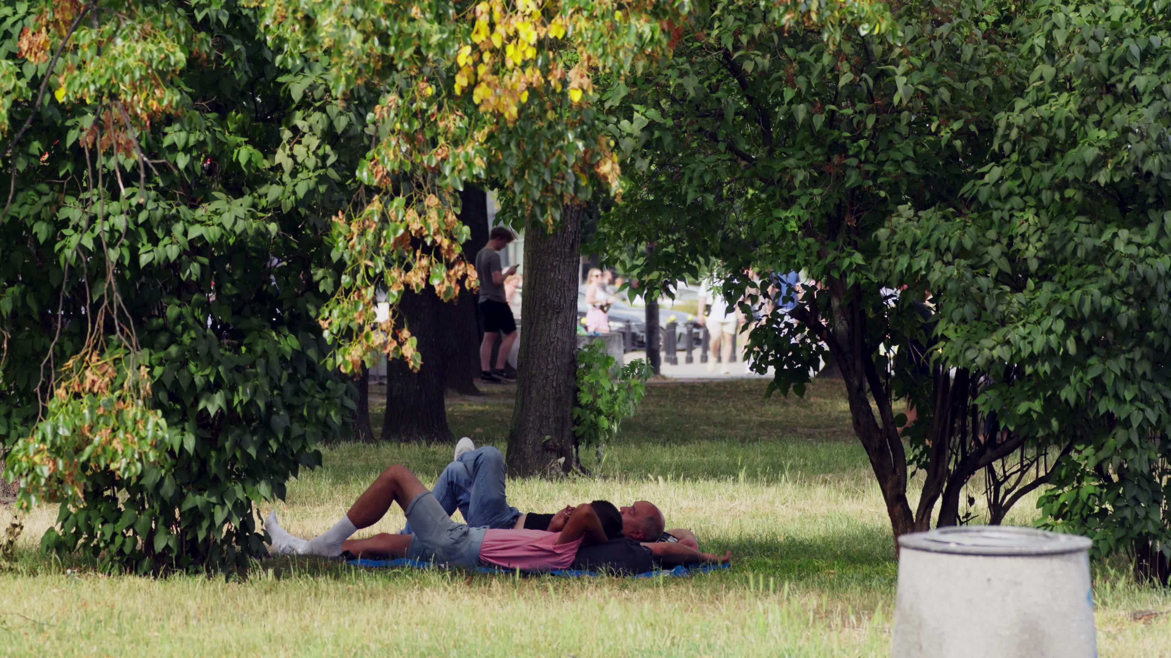 Daily life in Warsaw