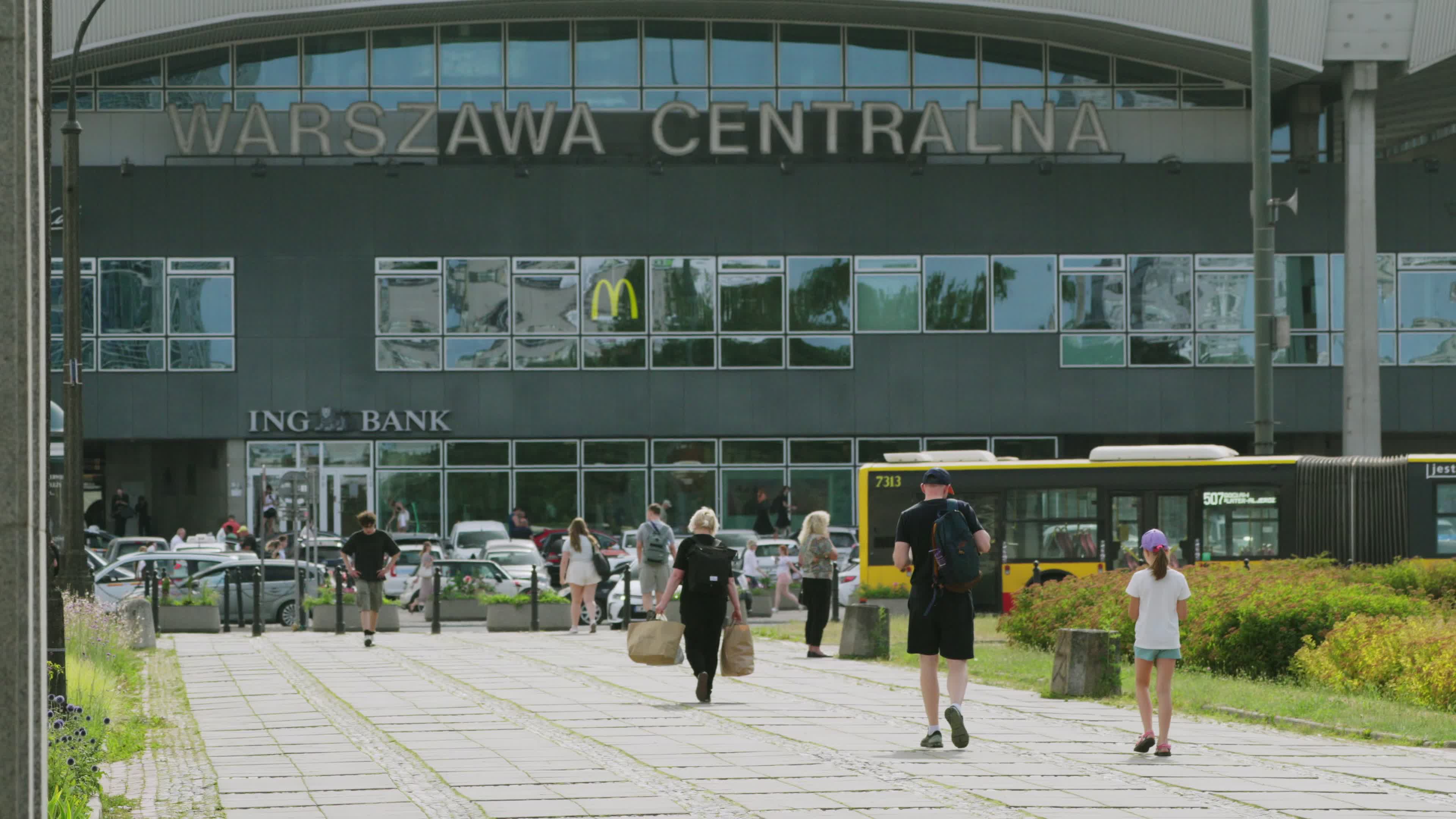 Daily life in Warsaw