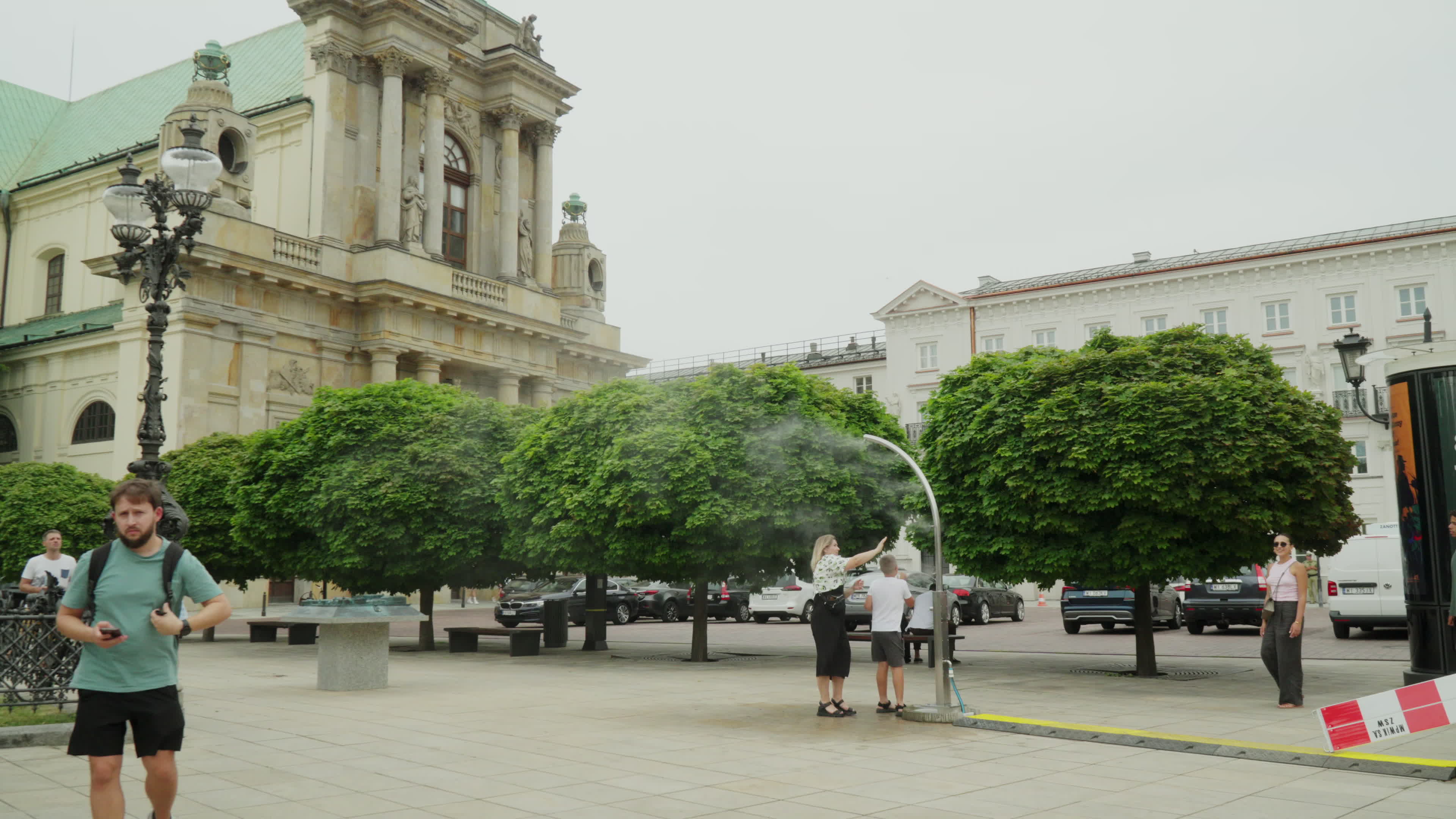 Daily life in Warsaw